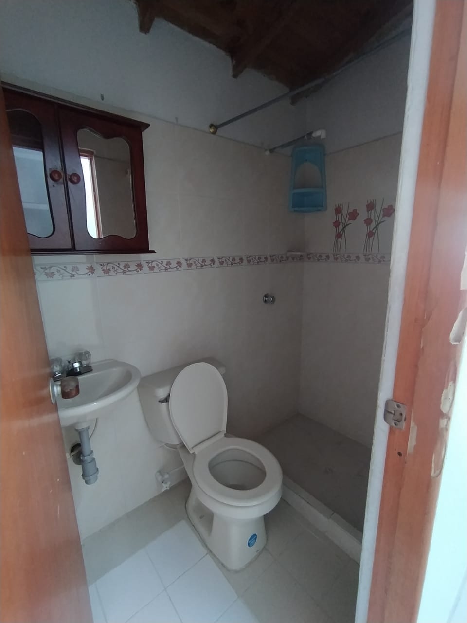 Arriendo Aparta-Estudio Sector La Milagrosa