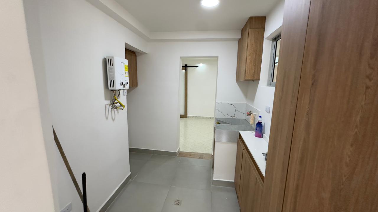 ARRIENDO APARTAMENTO EN LA FLORESTA