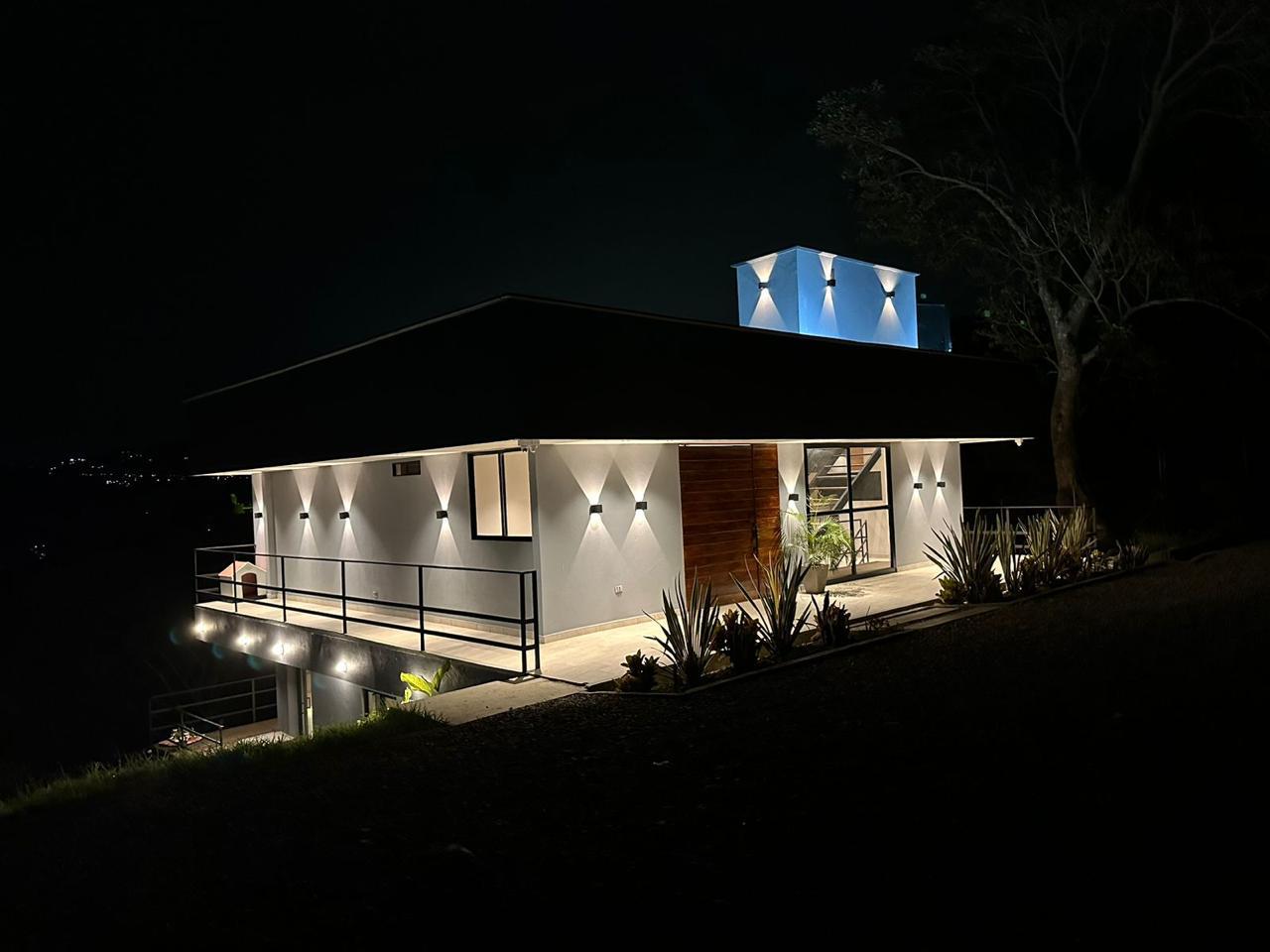 CASA FINCA EN VENTA UBICADO EN GIRARDOTA