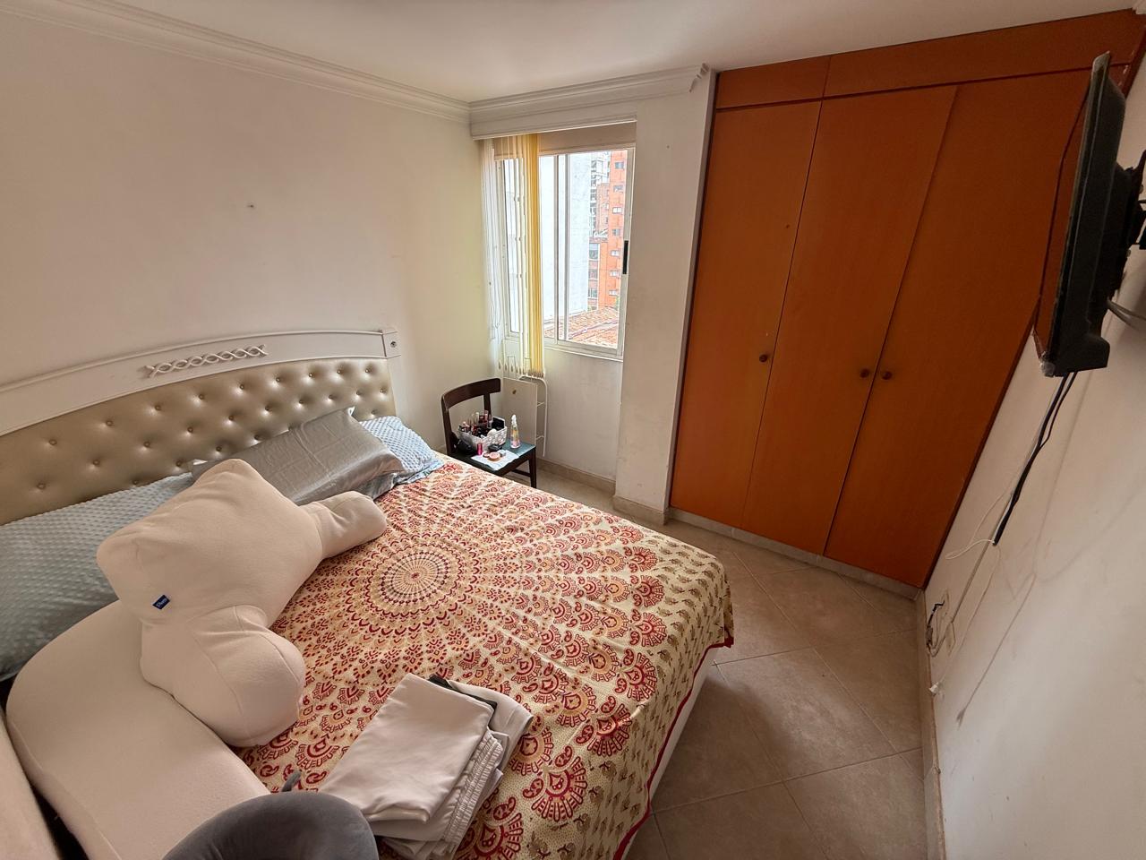 VENDO APARTAMENTO EN LAURELES