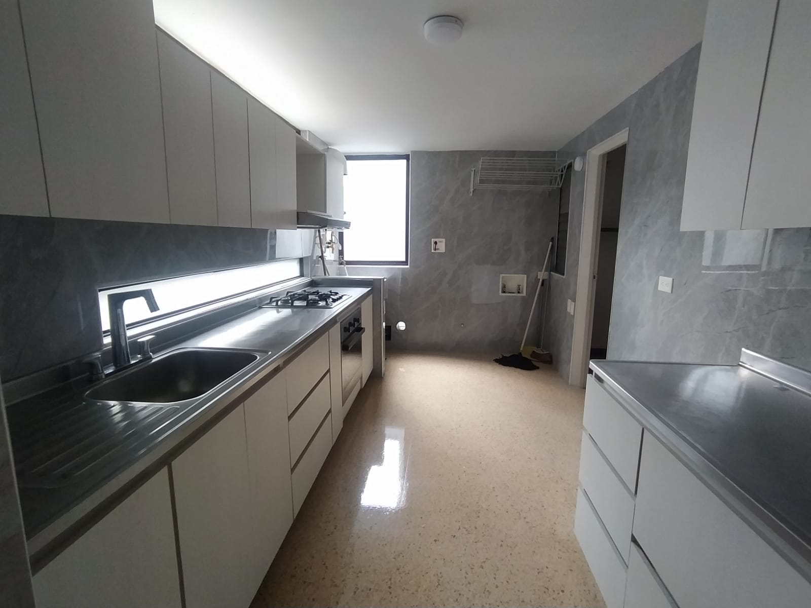 Arriendo Apartamento En Conquistadores