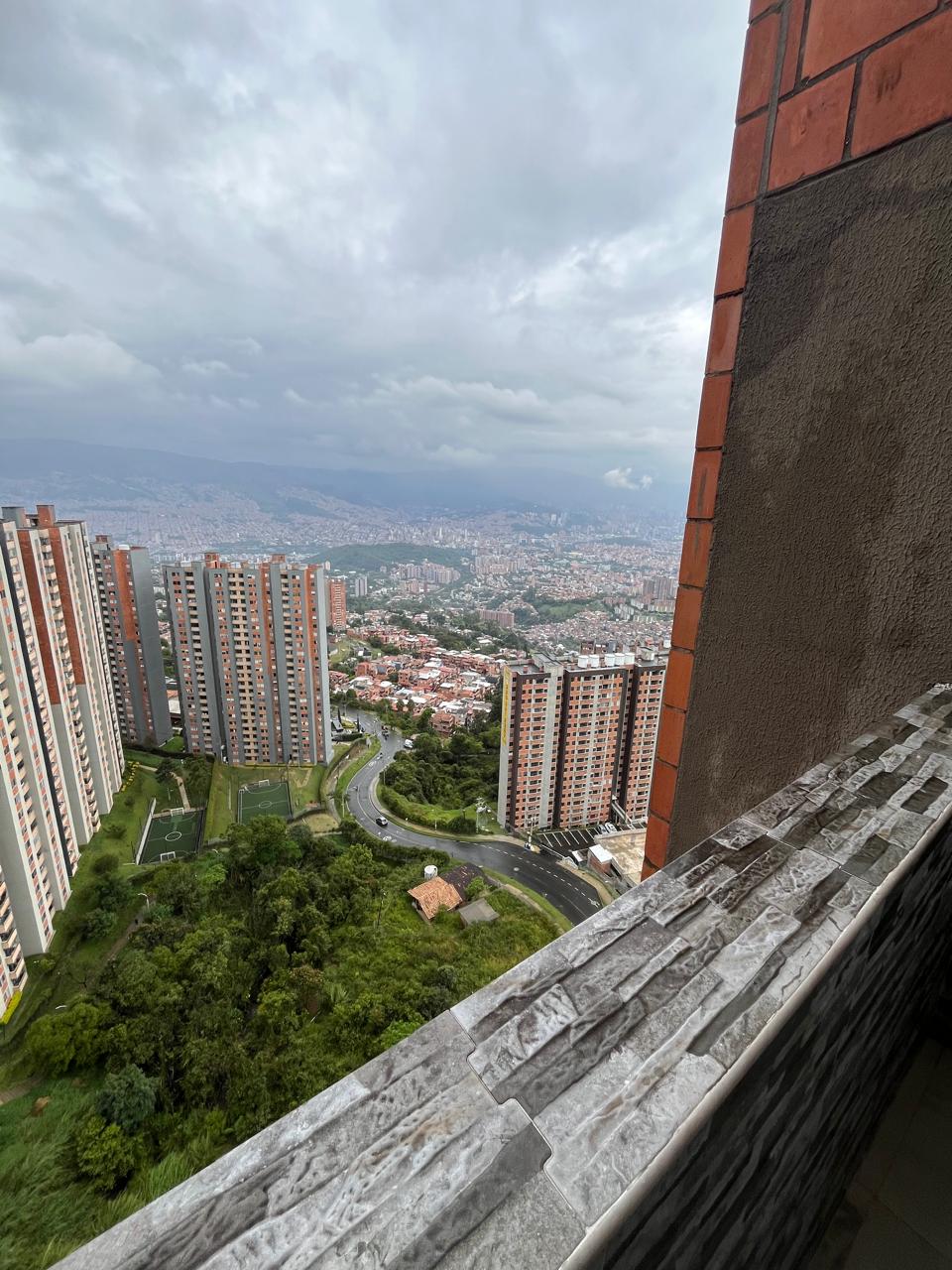 Arriendo Apartamento Robledo pajarito