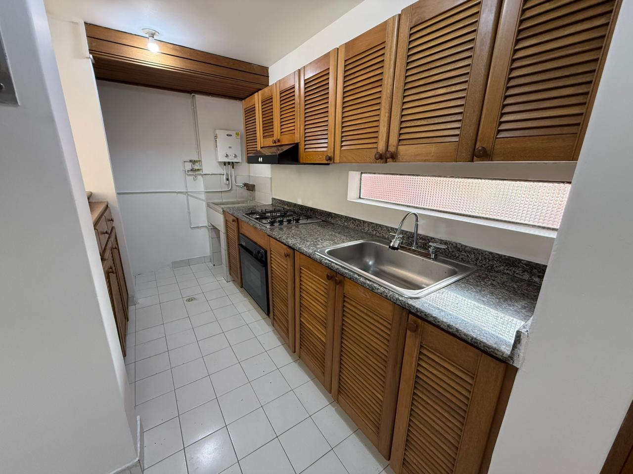 ARRIENDO APARTAMENTO EN EL POBLADO