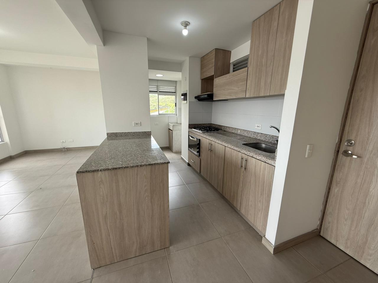 ARRIENDO APARTAMENTO EN CALASANZ PARTE ALTA