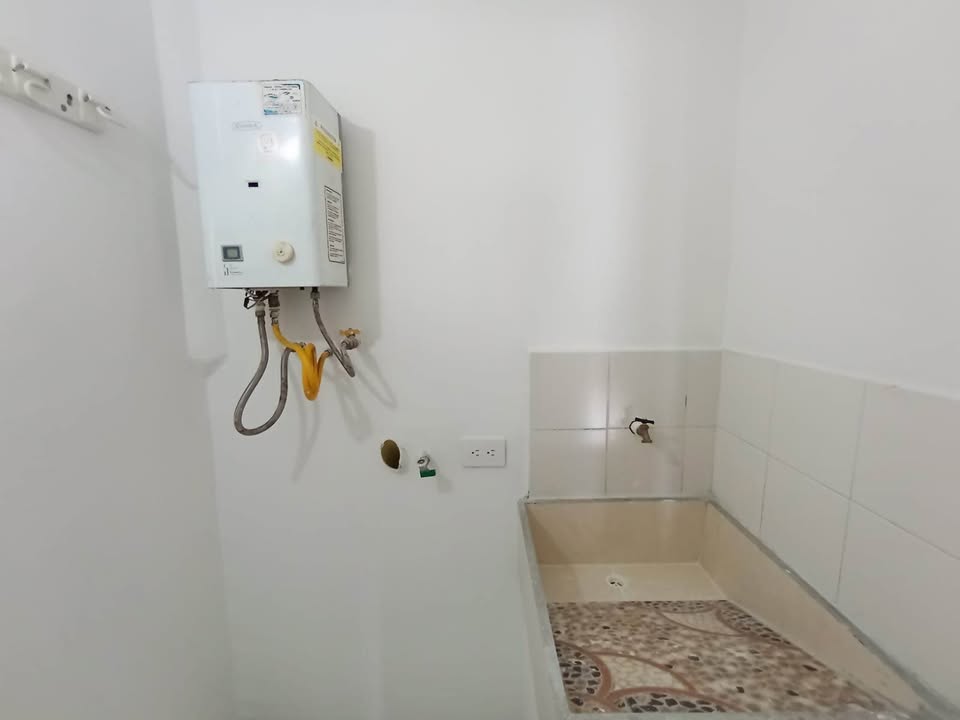 VENDO APARTAMENTO EN CALASANZ