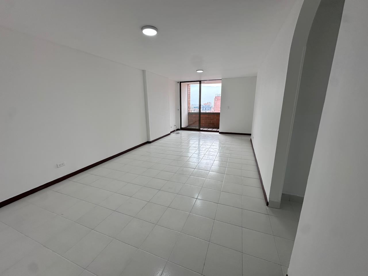 ARRIENDO APARTAMENTO EN SIMON BOLIVAR LAURELES