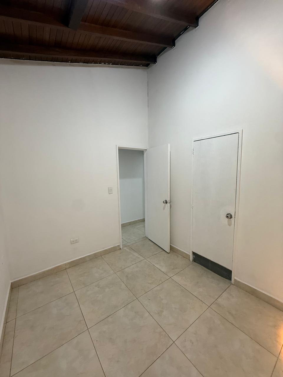 ARRIENDO CASA COMERCIAL EN SANTA GEMA