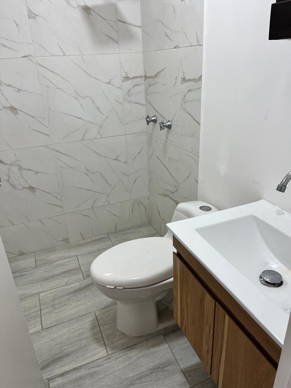 ARRIENDO OFICINA EN LA CASTELLANA