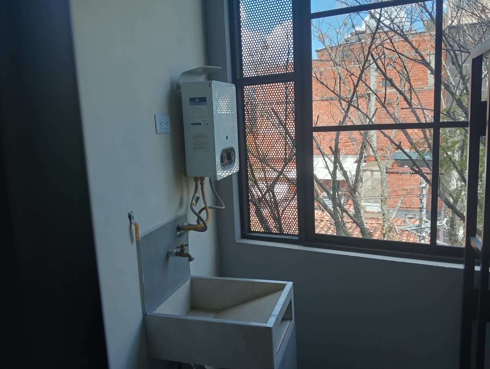 ARRIENDO APARTAMENTO EN EL ESTADIO
