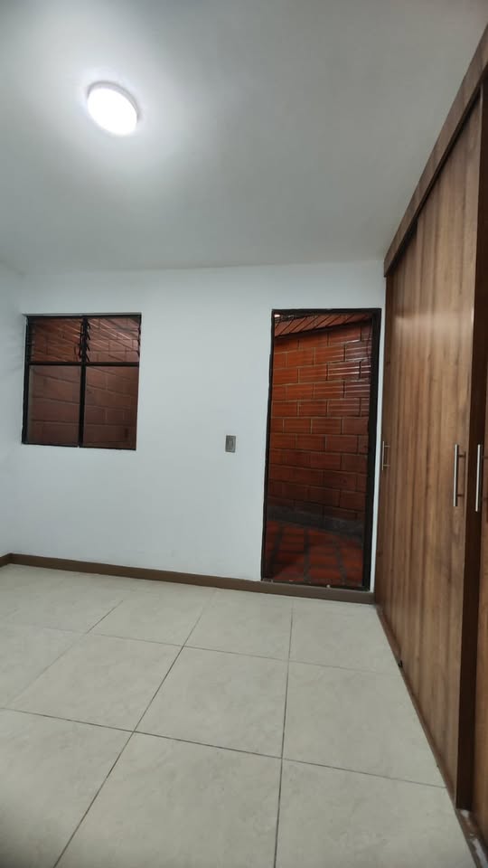 VENDO APARTAMENTO SIMON BOLIVAR
