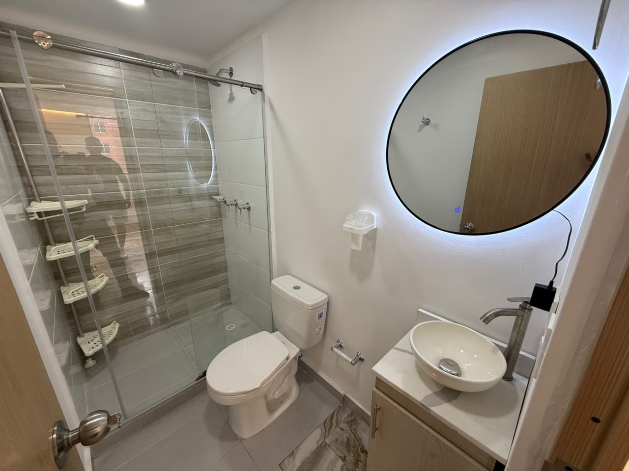 ARRIENDO APARTAMENTO EN ROBLEDO SANTA MARIA