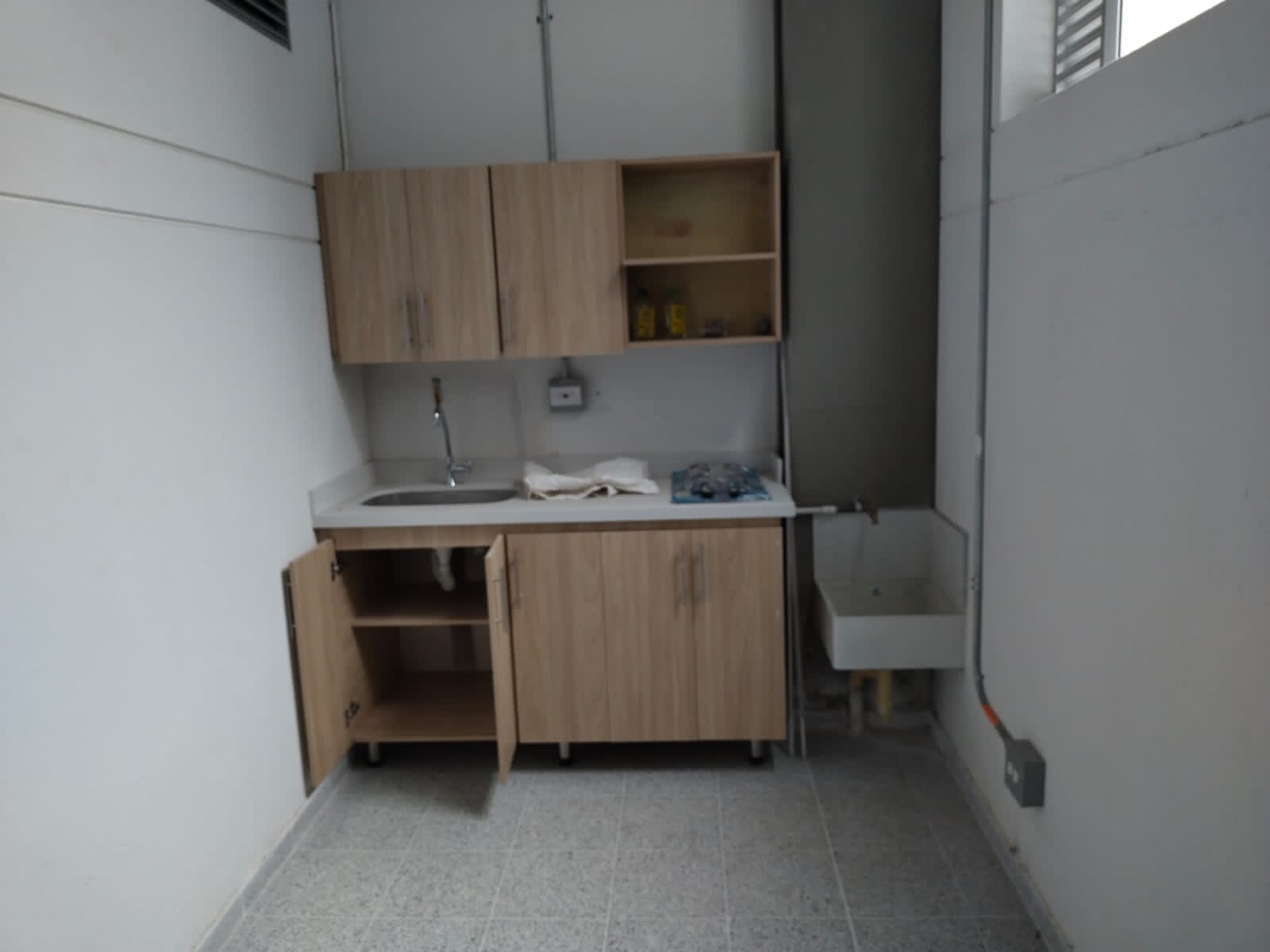 ARRIENDO BODEGA EN BELEN SAN BERNANDO