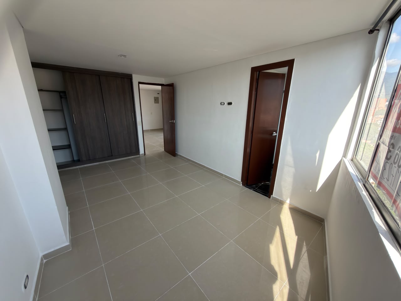 ARRIENDO APARTAMENTO EN EL VELODROMO