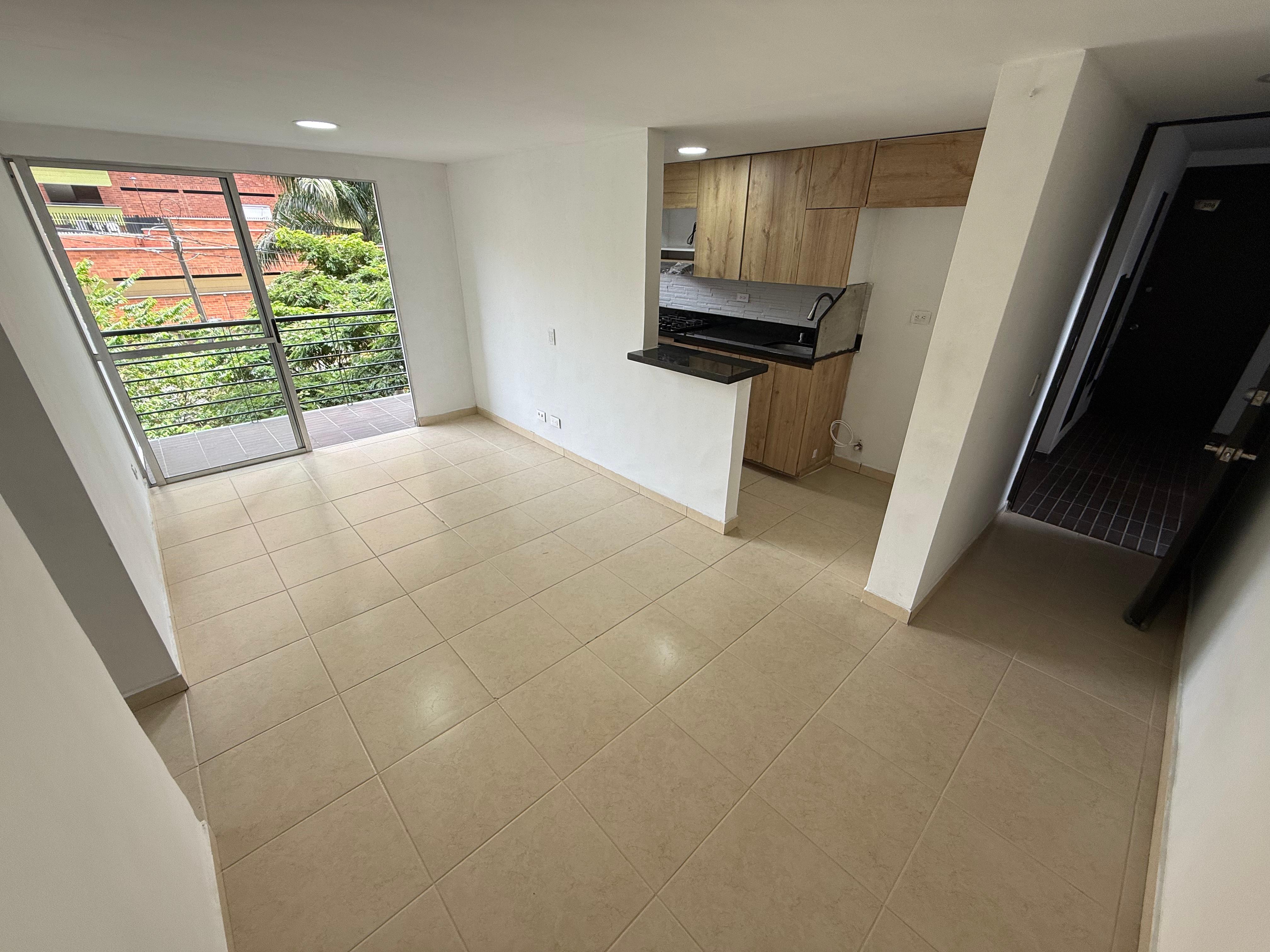 Arriendo Apartamento Calasan