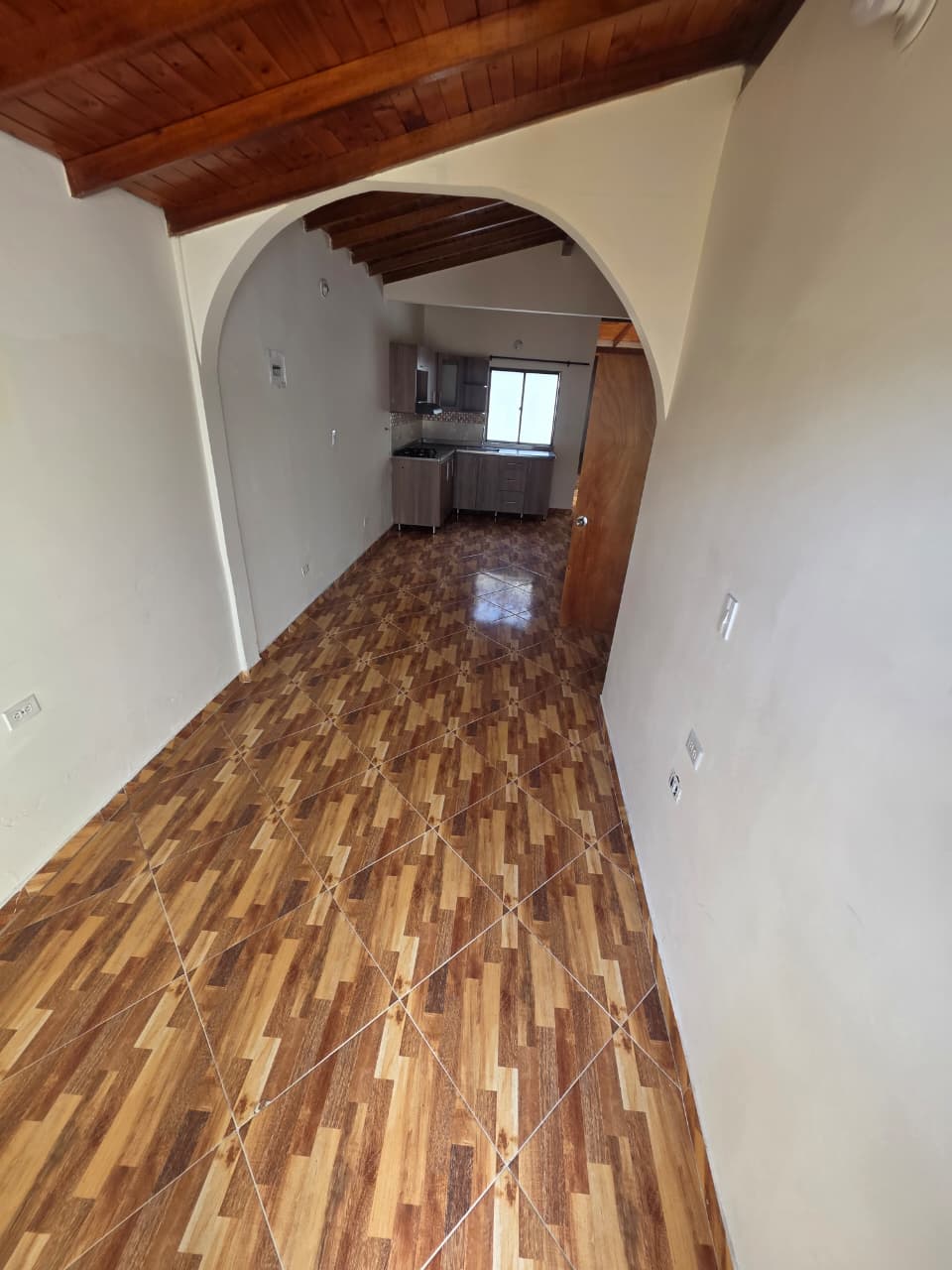 ARRIENDO APARTAMENTO EN SANTA MONICA