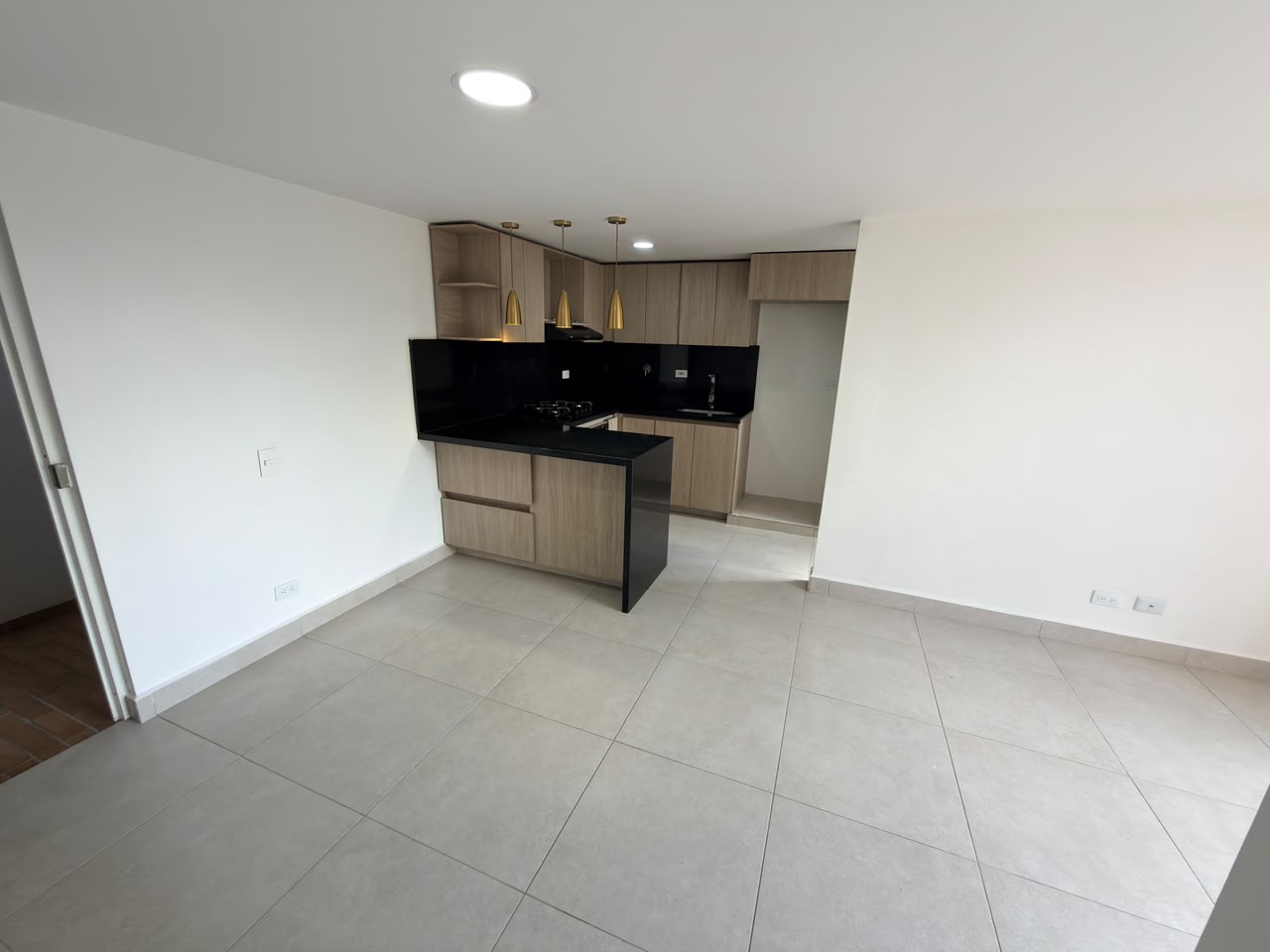 ARRIENDO APARTAMENTO EN SAN ANTONIO DE PRADO SECTOR EL VERGEL