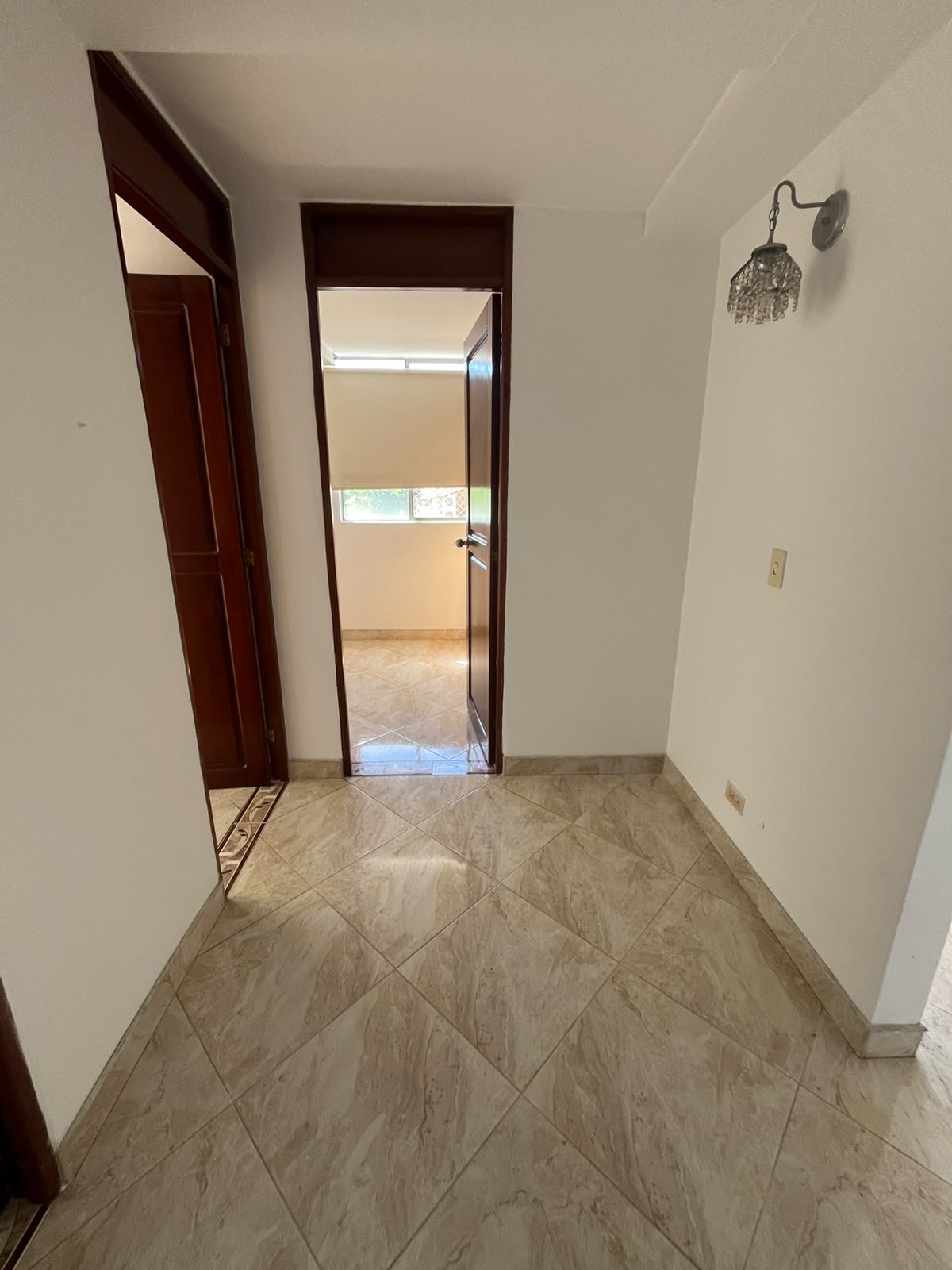 ARRIENDO APARTAMENTO EN LA MOTA