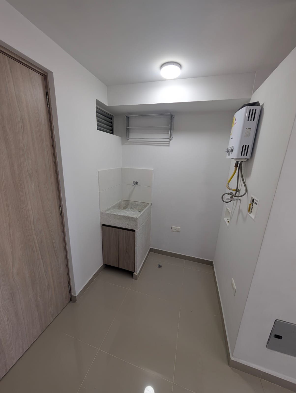 Arriendo Apartamento Calasanz