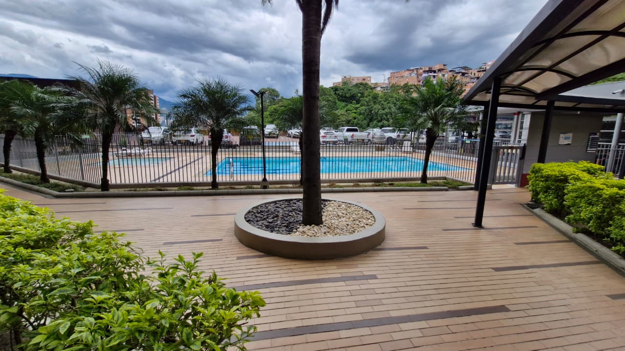 VENDO APARTAMENTO EN VIVIENDAS DEL SUR ITAGUI
