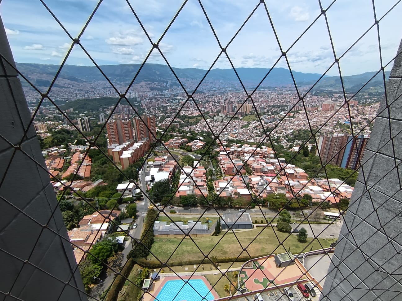 Vendo Apartamento Robledo Pajarito