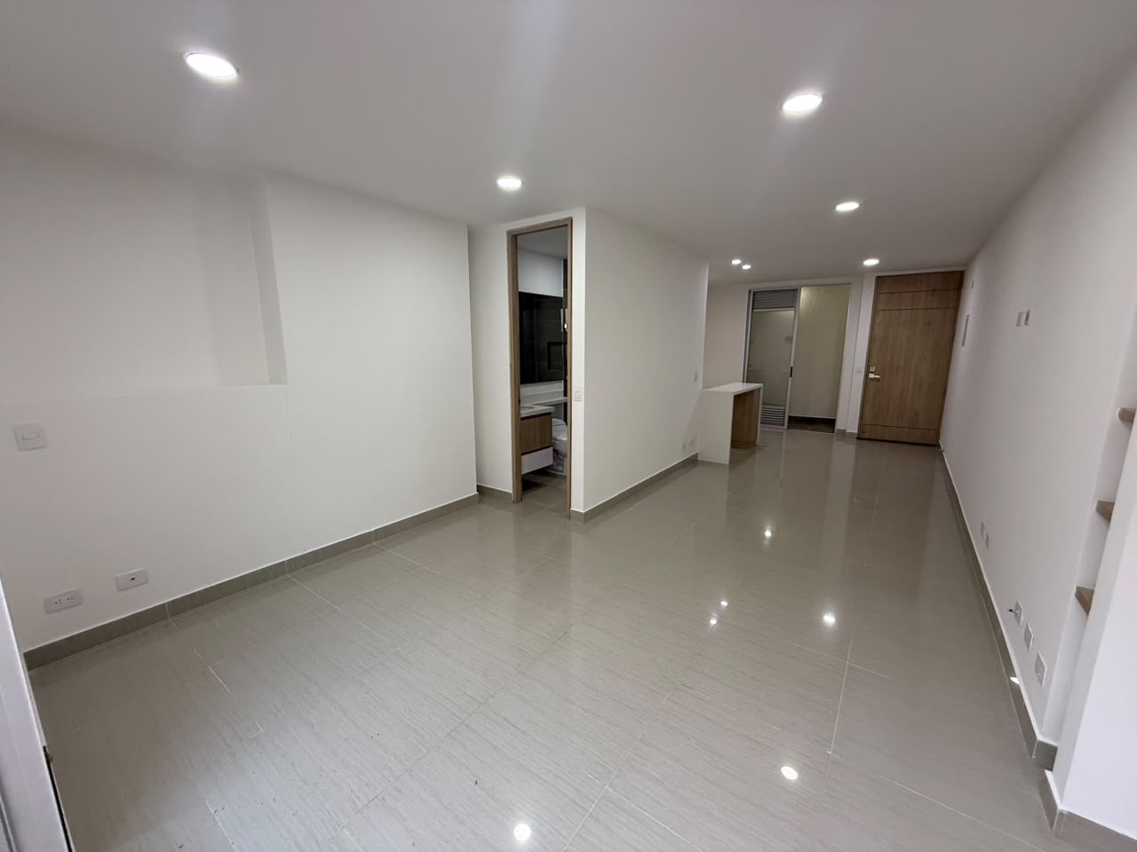 ARRIENDO APARTAESTUDIO EN CALASANZ PARTE BAJA