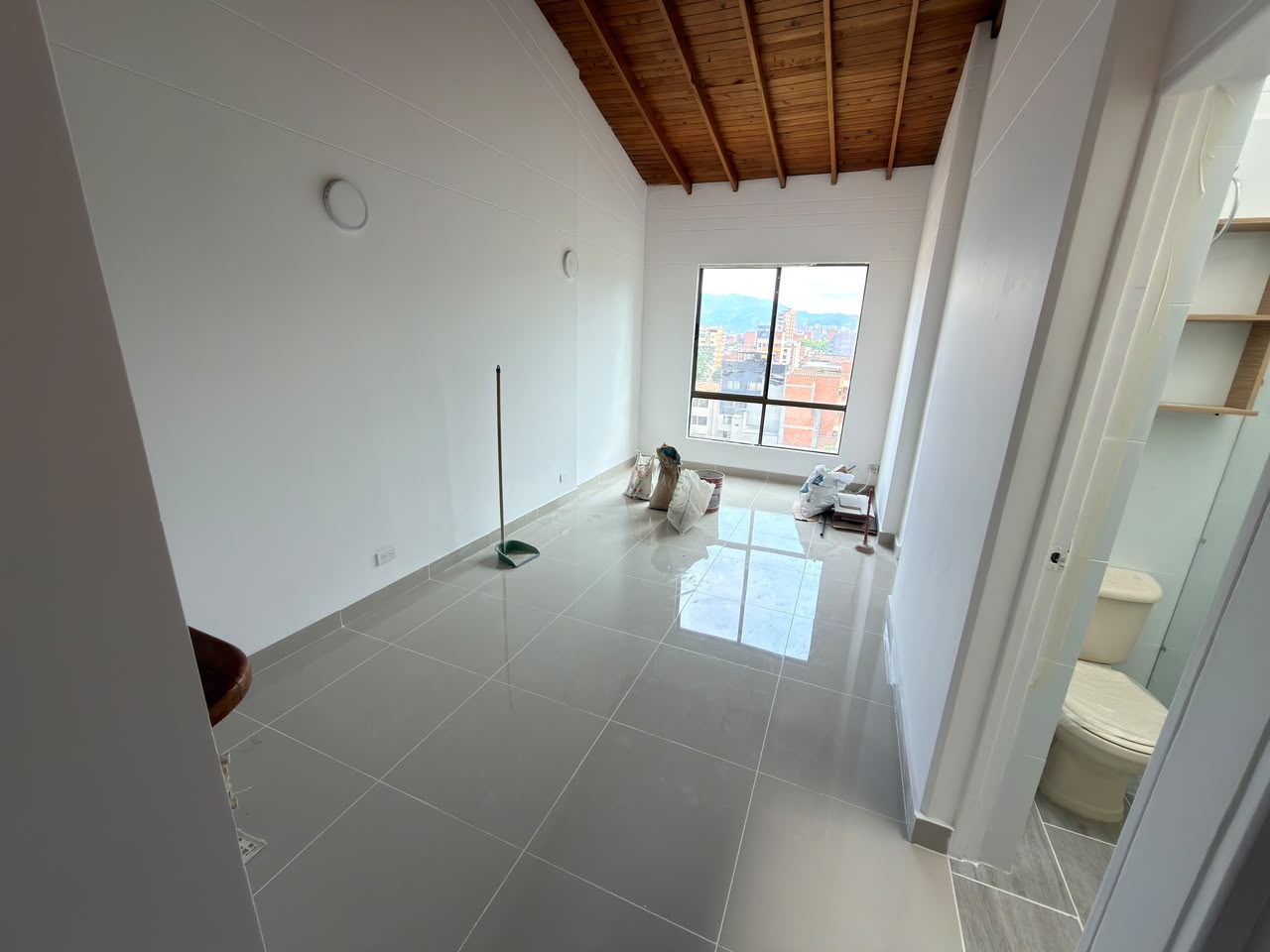 ARRIENDO APARTAMENTO EN SIMON BOLIVAR MEDELLIN
