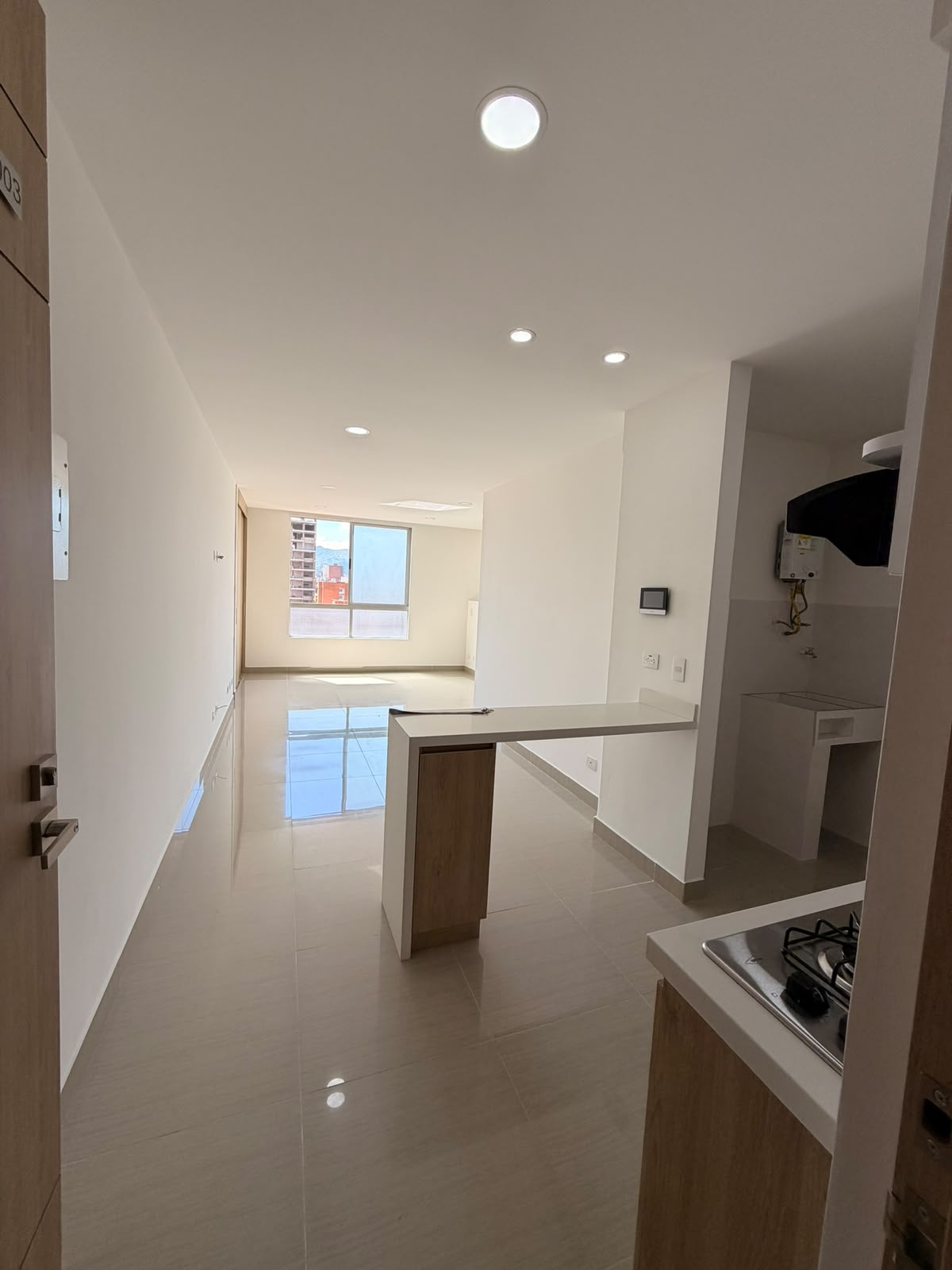 ARRIENDO APARTAESTUDIO EN CALASANZ