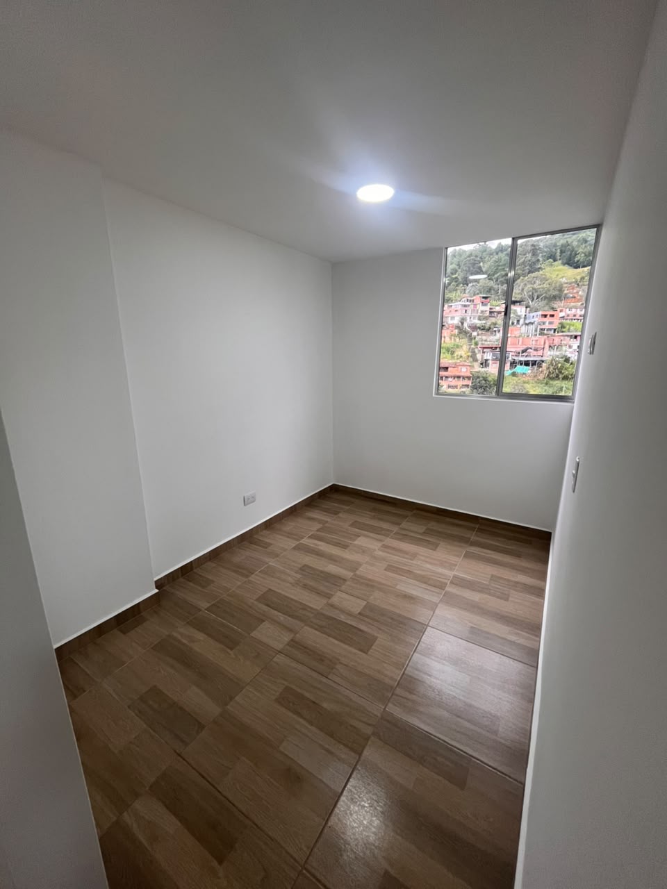 Arriendo Apartamento Robledo Pajarito