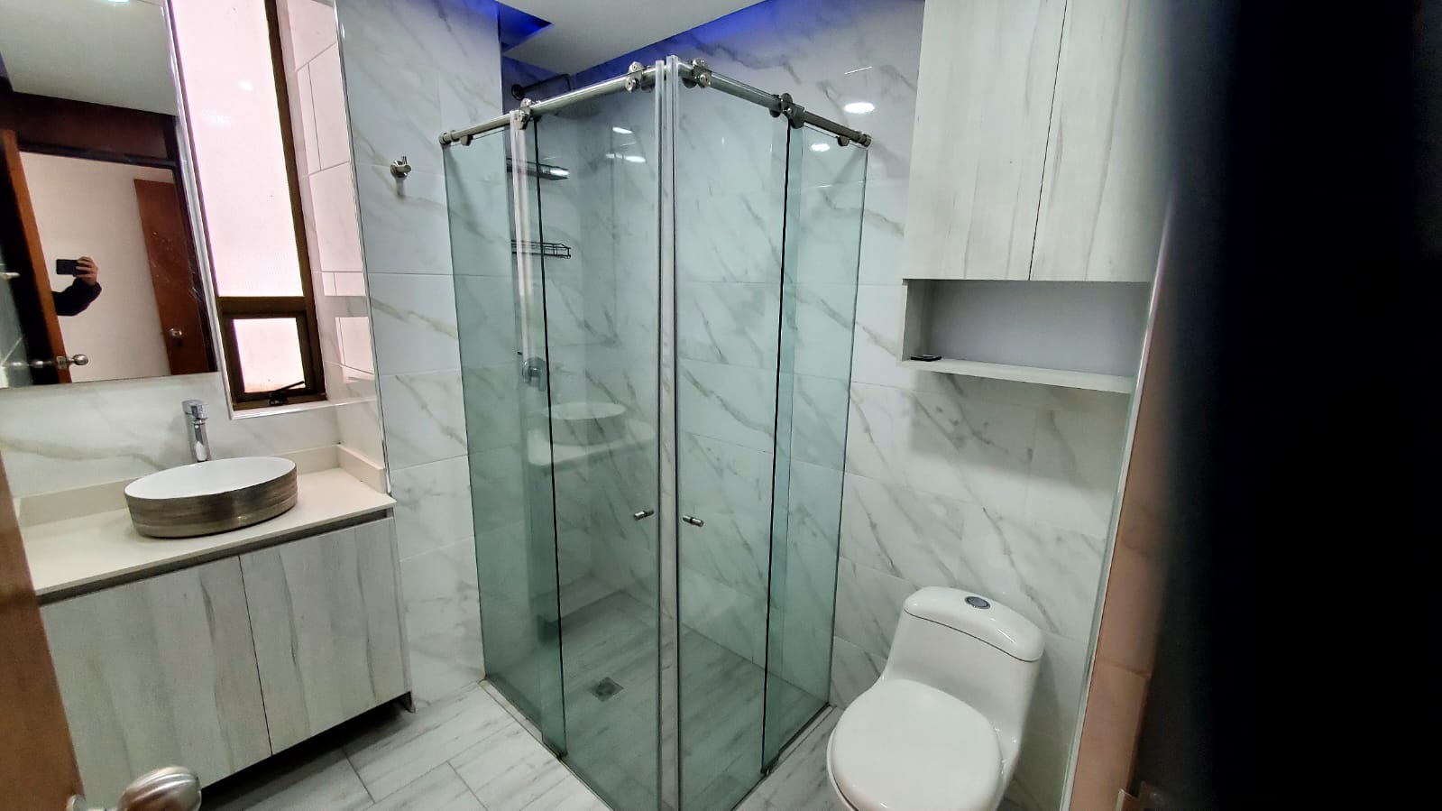 ARRIENDO APATAMENTO POBLADO LOMA DE ALEJANDRIA