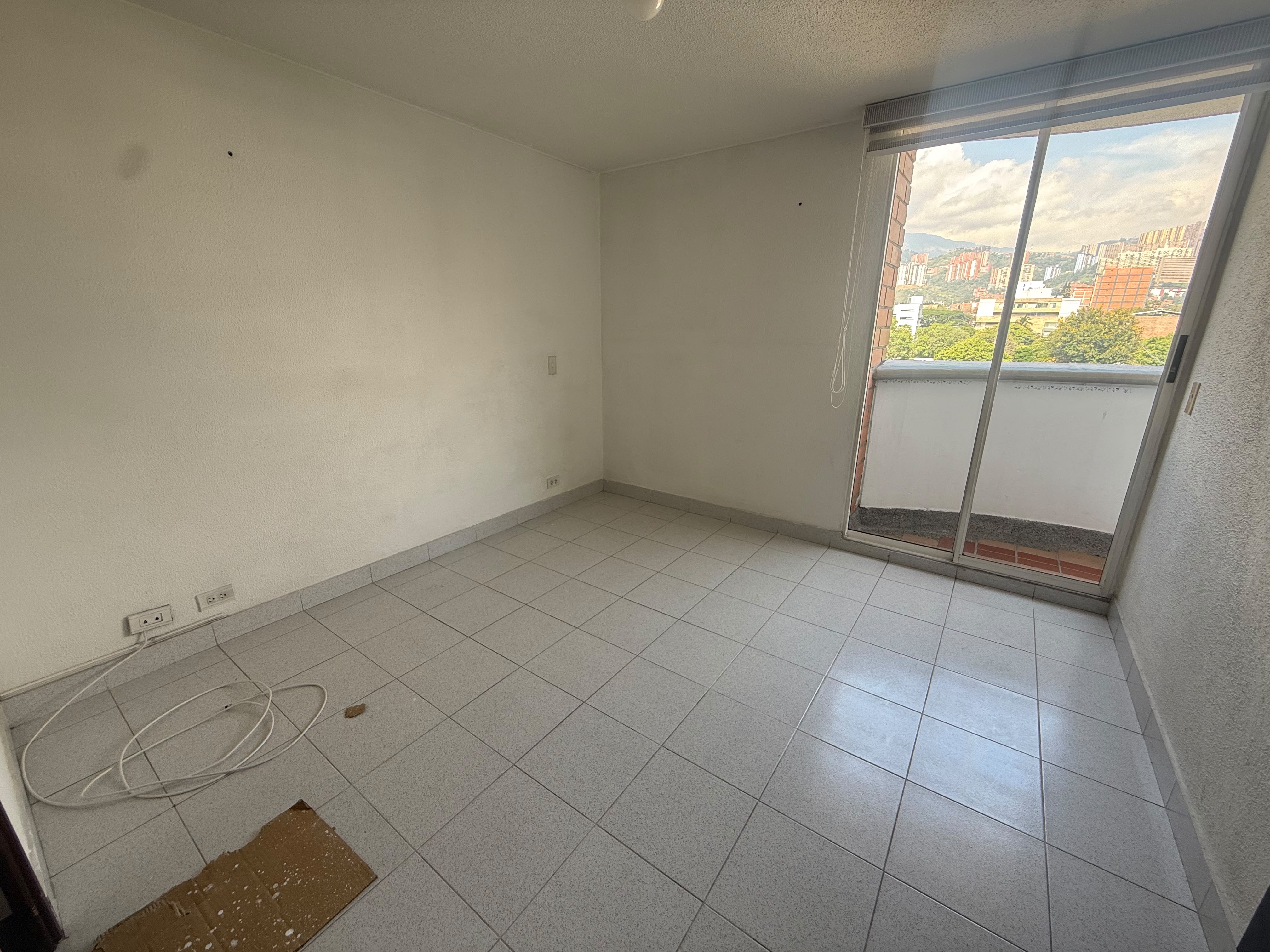 Arriendo Apartamento Los Colores