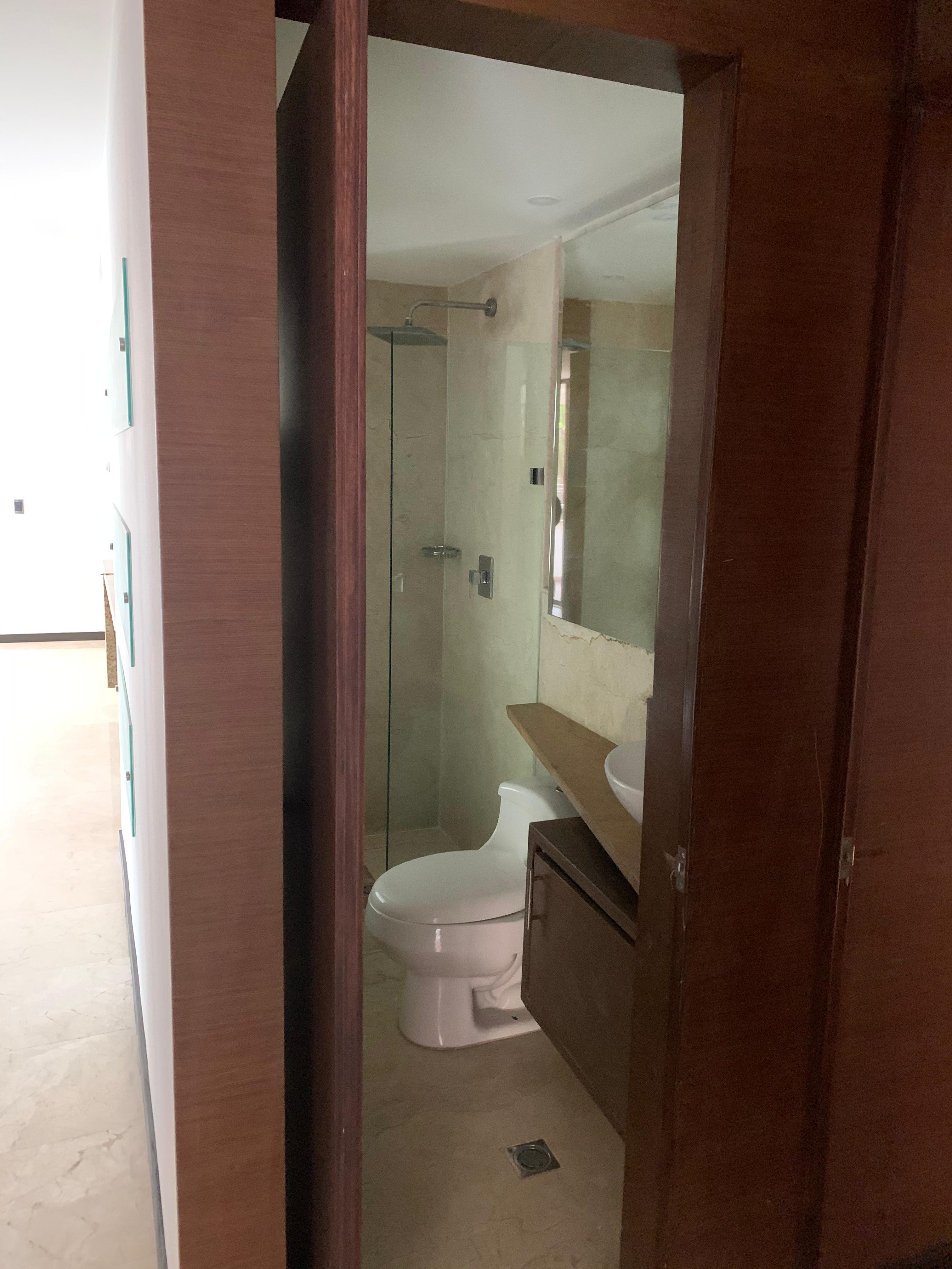 ARRIENDO APARTAMENTO LAURELES