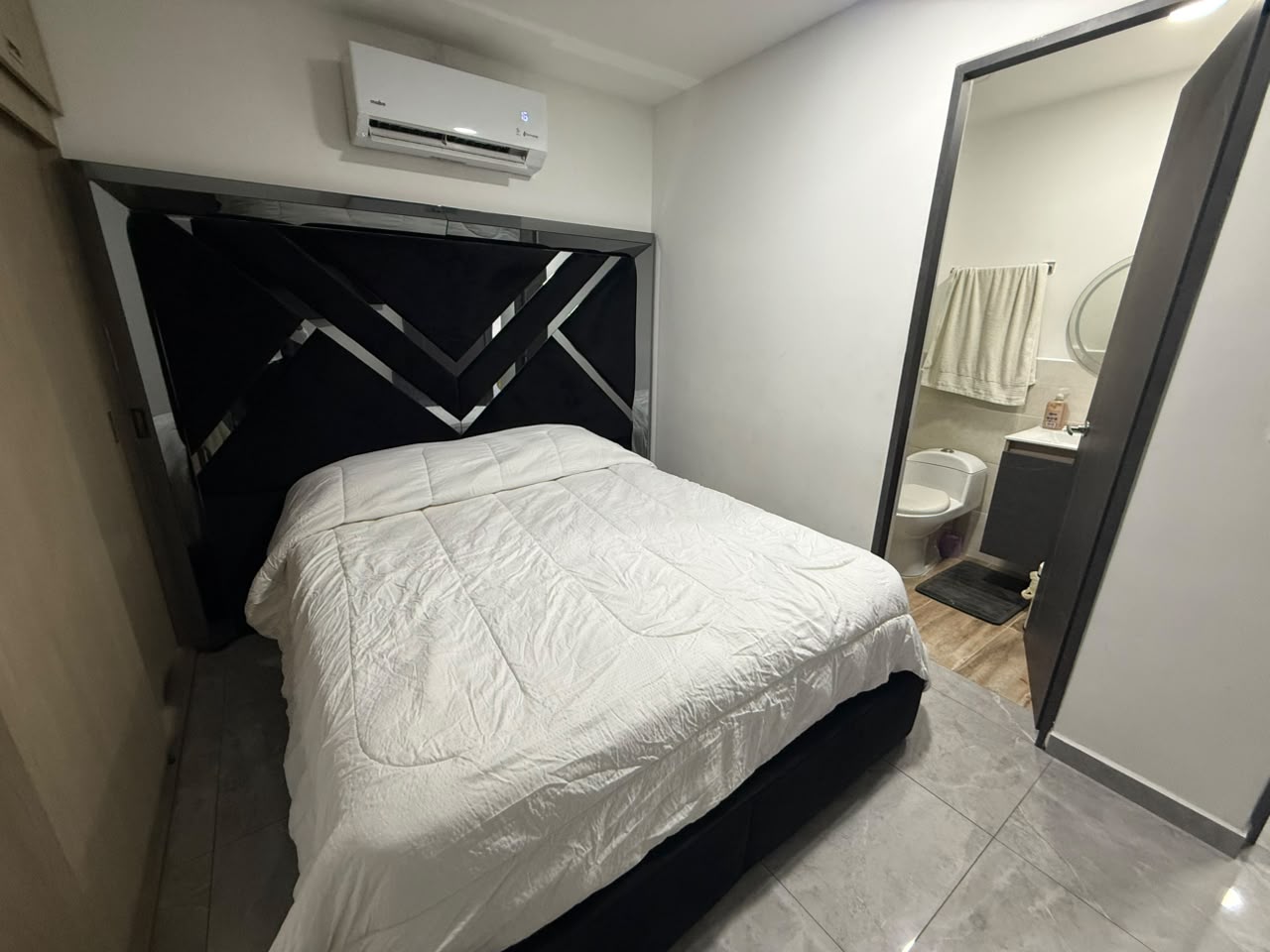 VENDO APARTAMENTO EN BELEN ROSALES