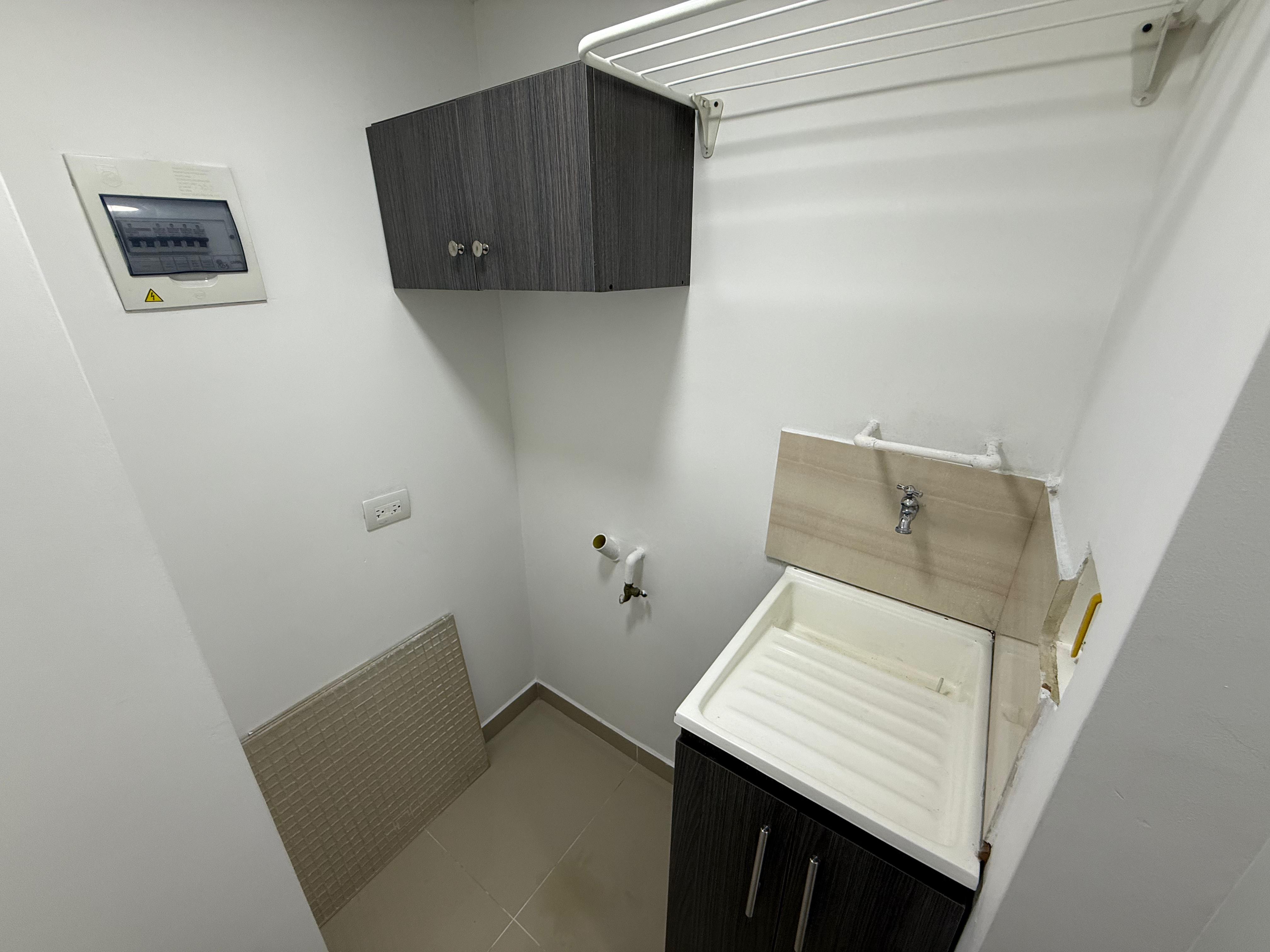 Arriendo Apartamento Robledo Pajarito
