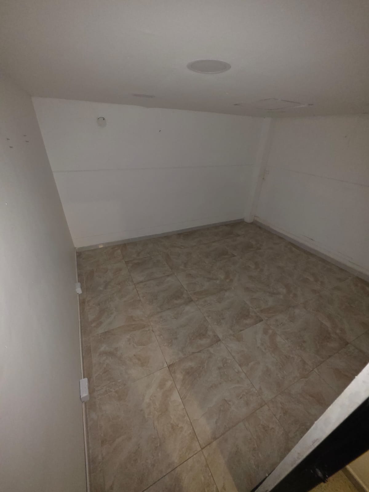 ARRIENDO CASA COMERCIAL EN CALASANZ