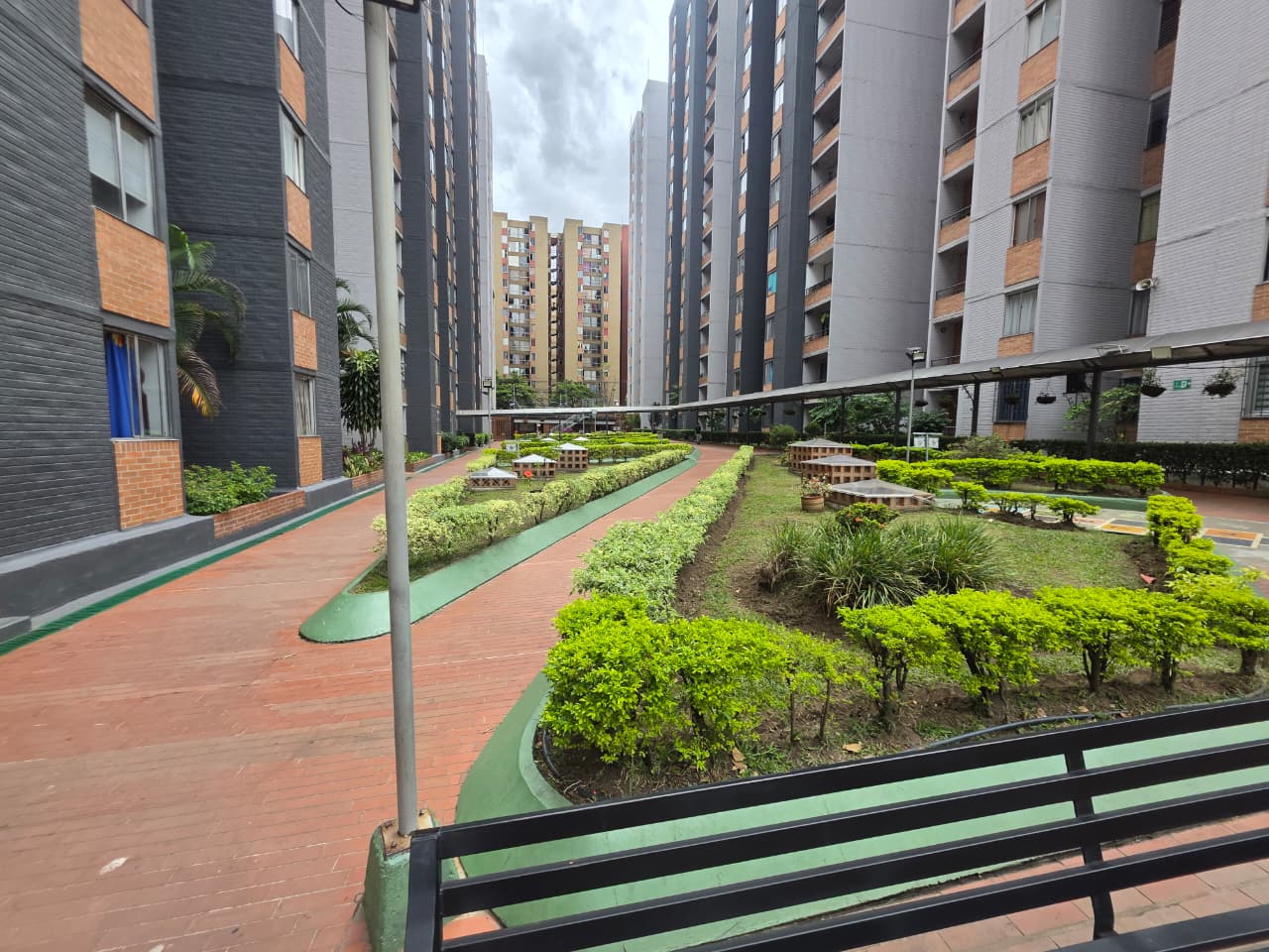 VENDO APARTAMENTO EN EL CHAGUALO PASEO DE SEVILLA