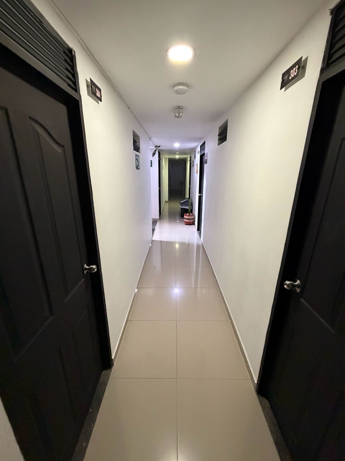 VENDO HOTEL EN LAURELES