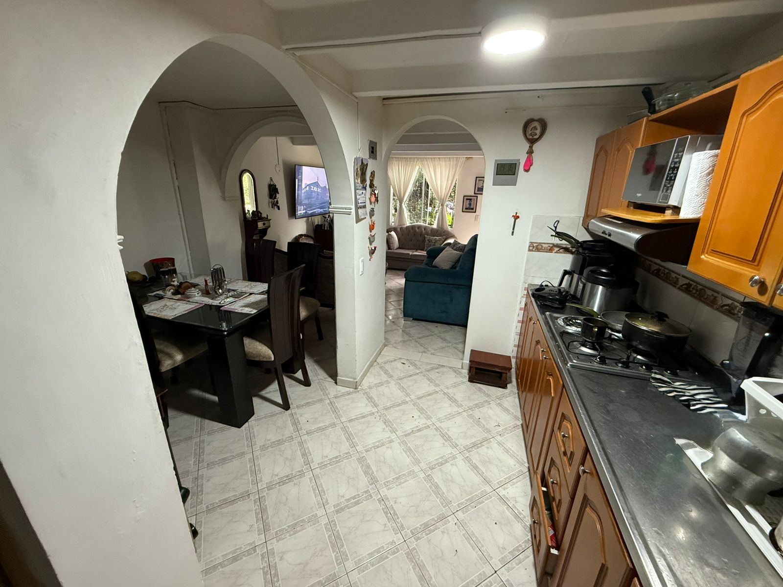 VENDO CASA EN BUENOS AIRES