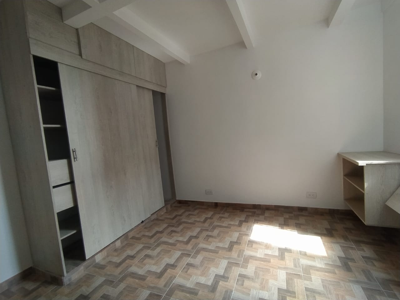 Vendo aparta estudio Robledo Pajarito