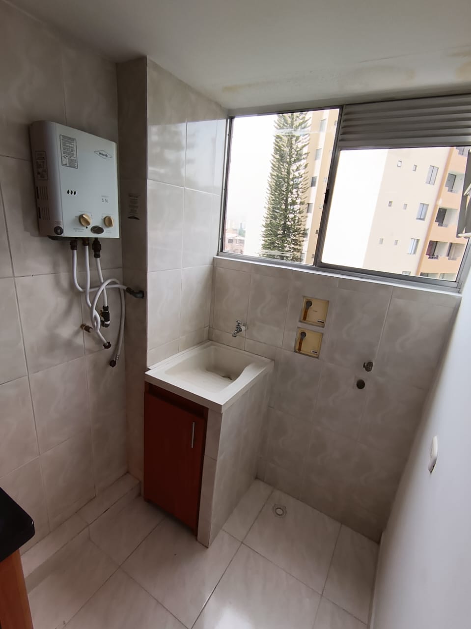 Arriendo Apartamento Calasanz
