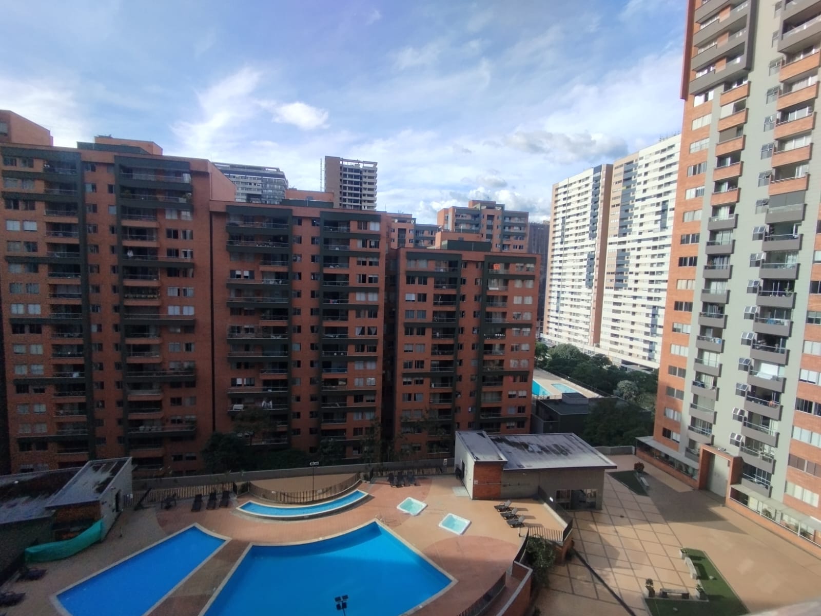 ARIENDO APARTAMENTO CIUDAD DEL RIO