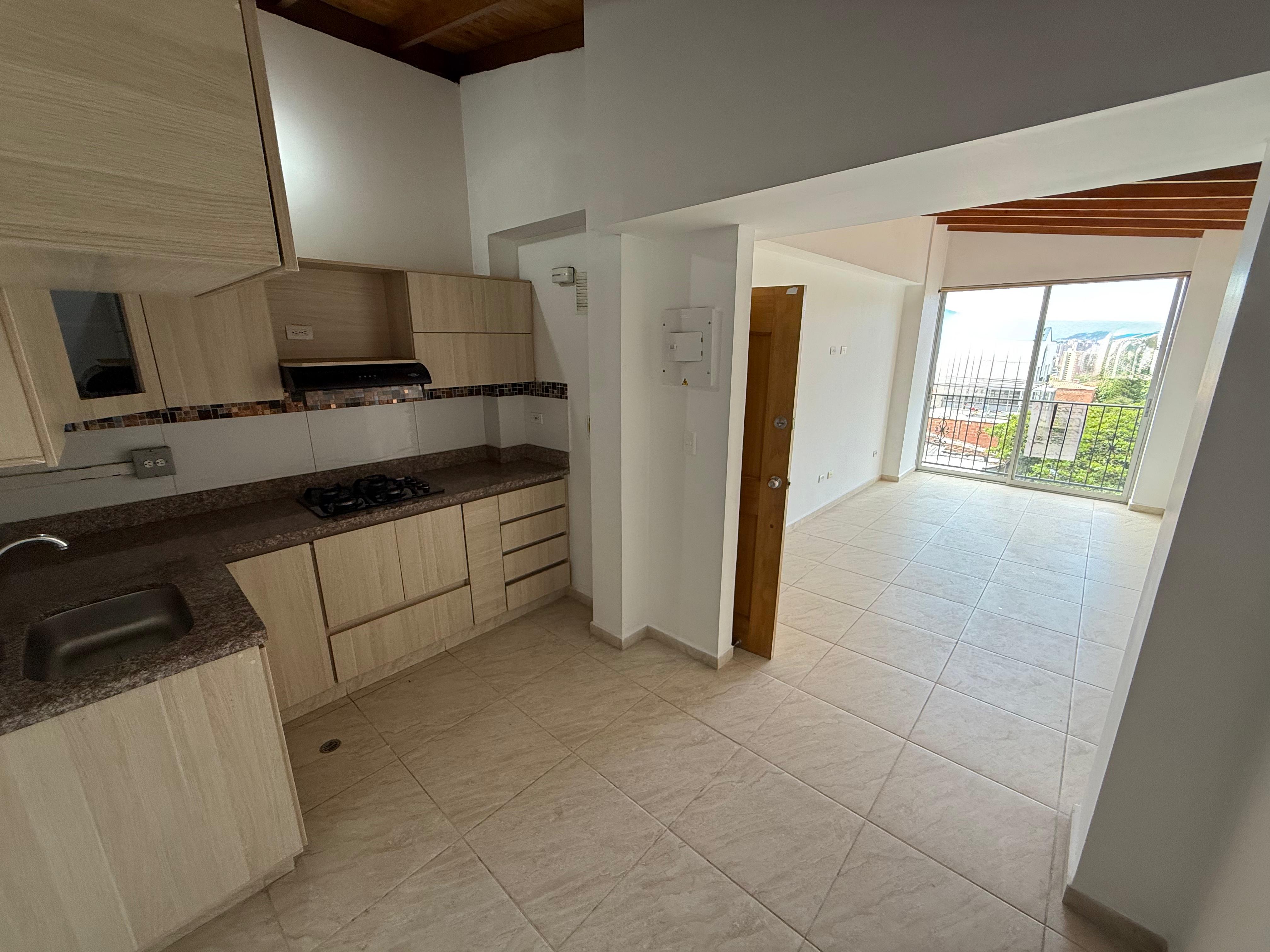 ARRIENDO APARTAMENTO EN SANTA MONICA