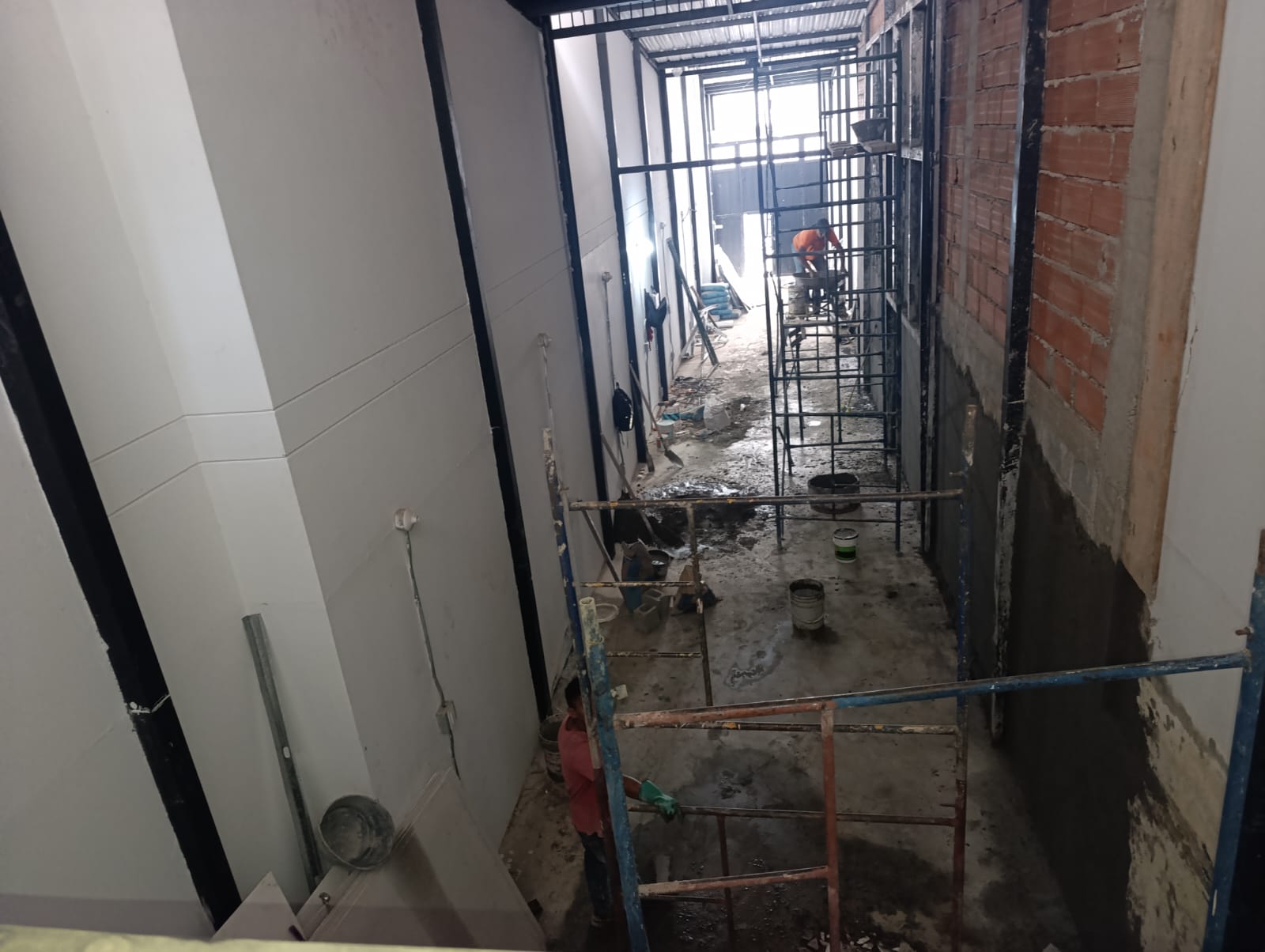 ARRIENDO BODEGA  SALVADOR