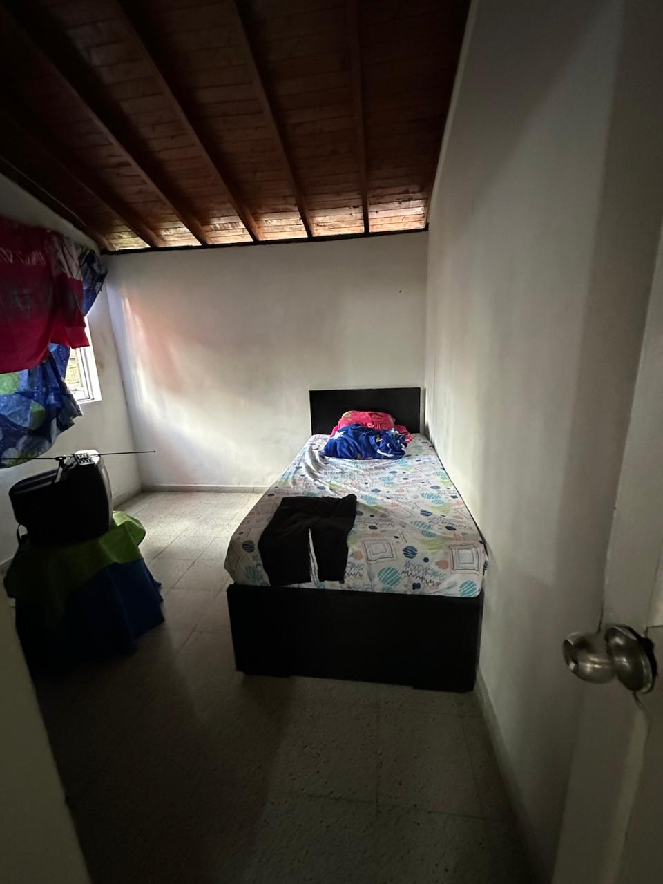 Vendo casa Barrio Lopez de Mesa