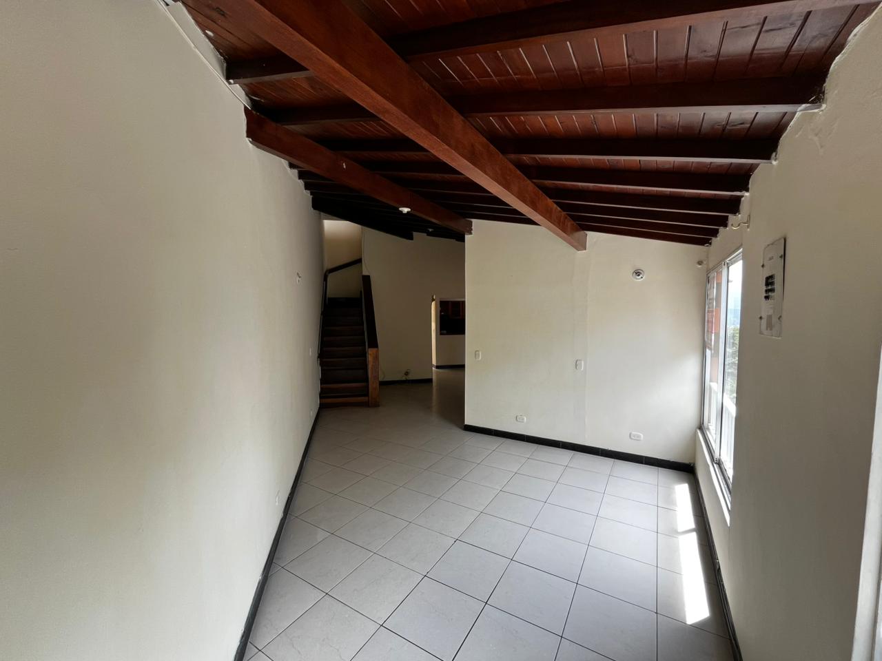 Arriendo Apartamento Barrio Nuevo