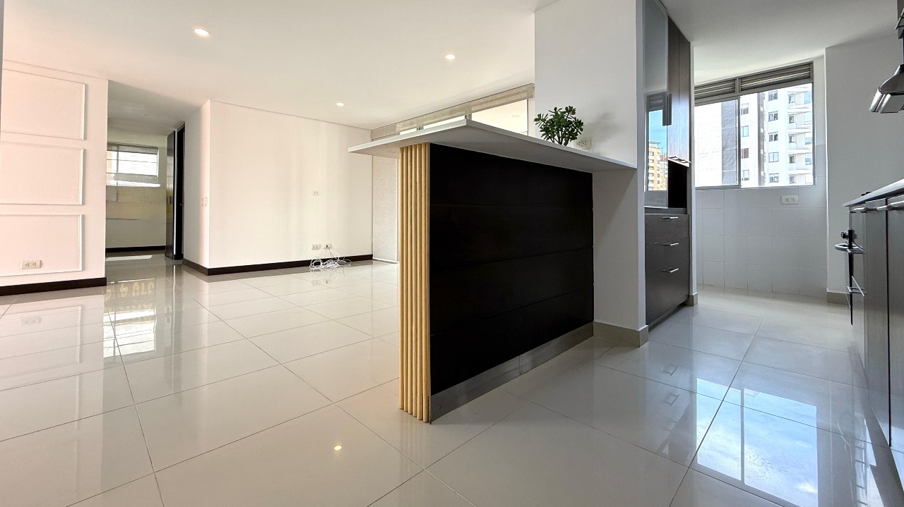 ARRIENDO APARTAMENTO EN EL POBLADO