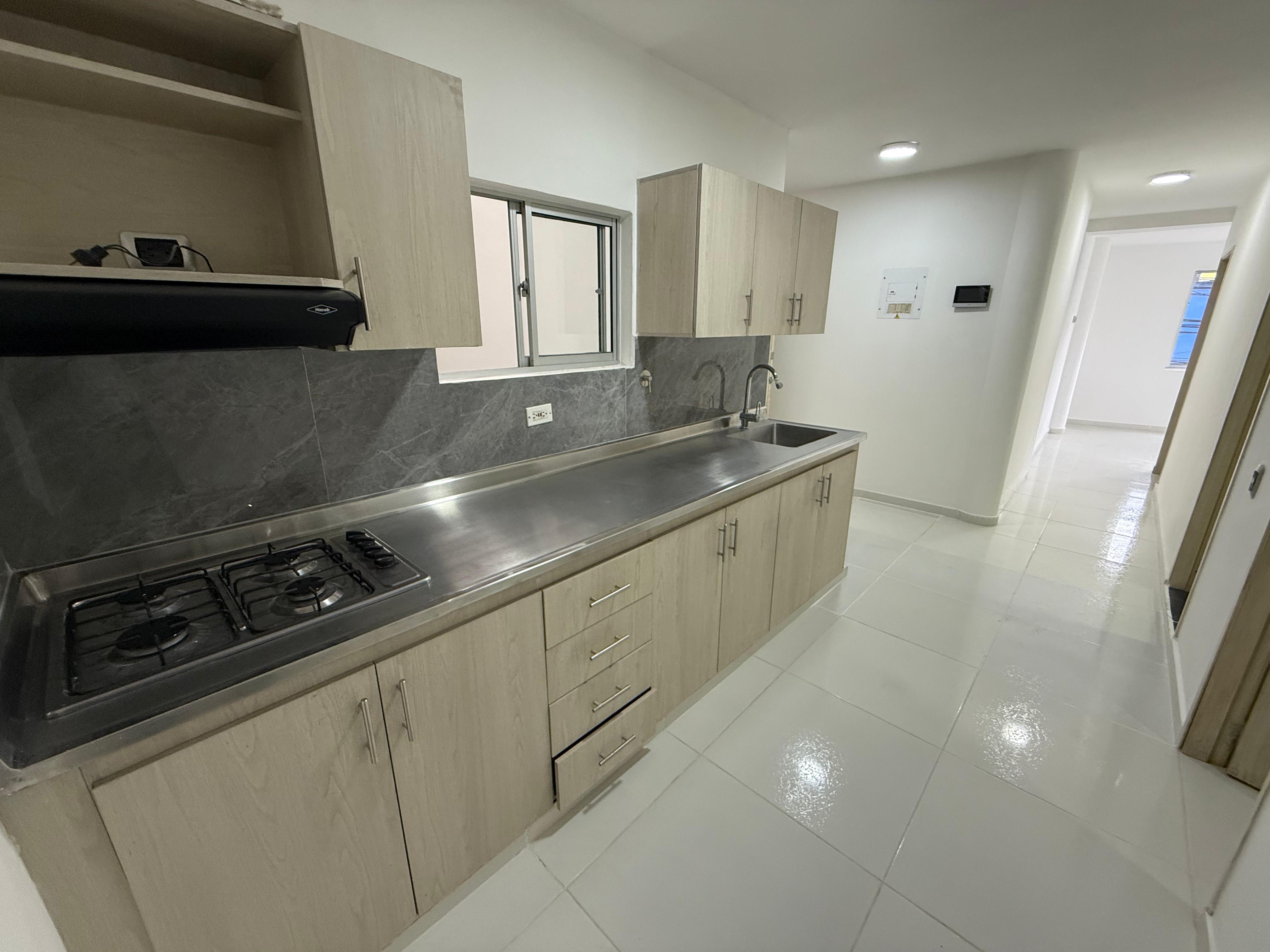 ARRIENDO APARTAMENTO EN NIQUIA PARTE BAJA