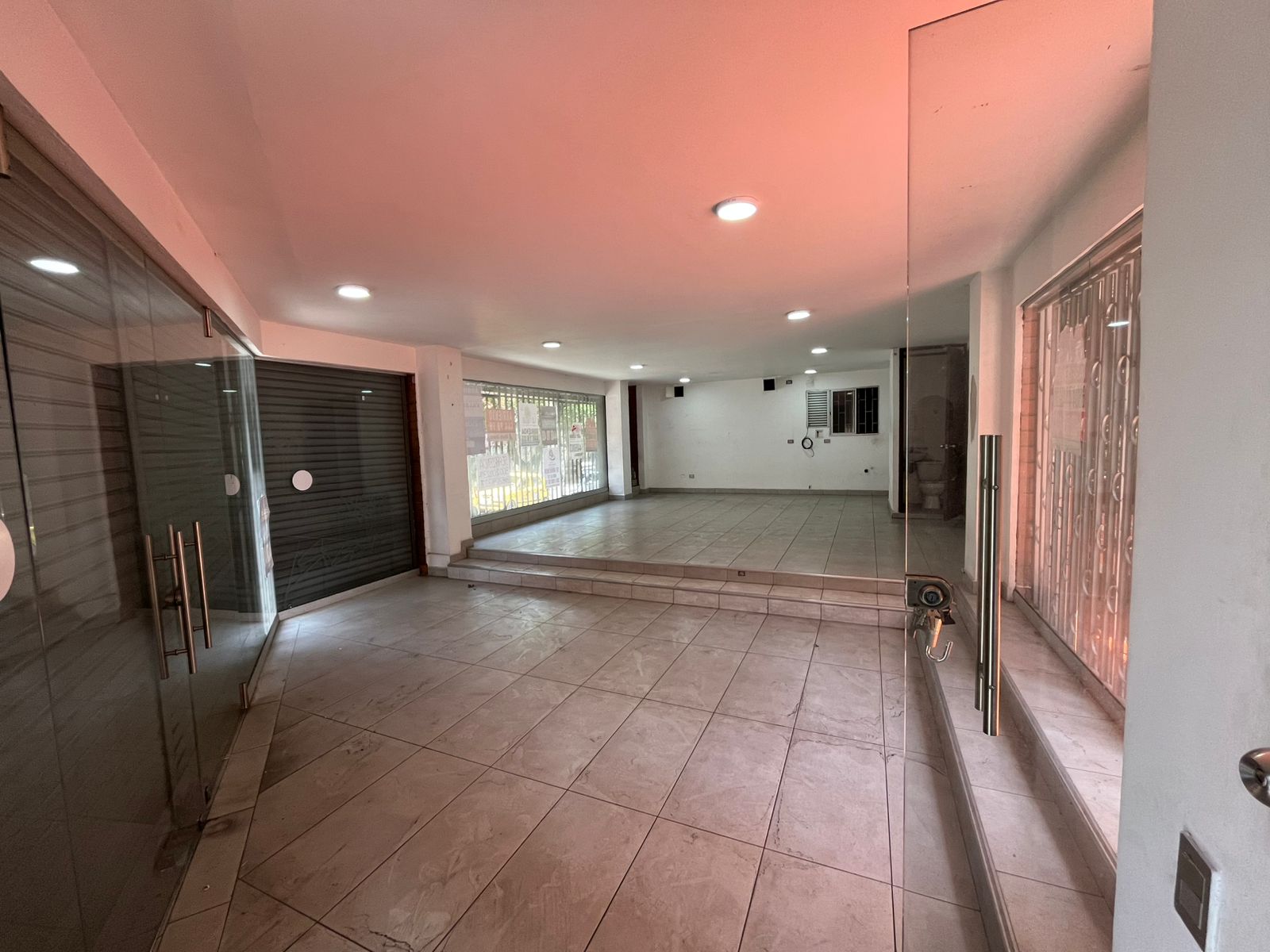 Arriendo Local en el sector de Boston