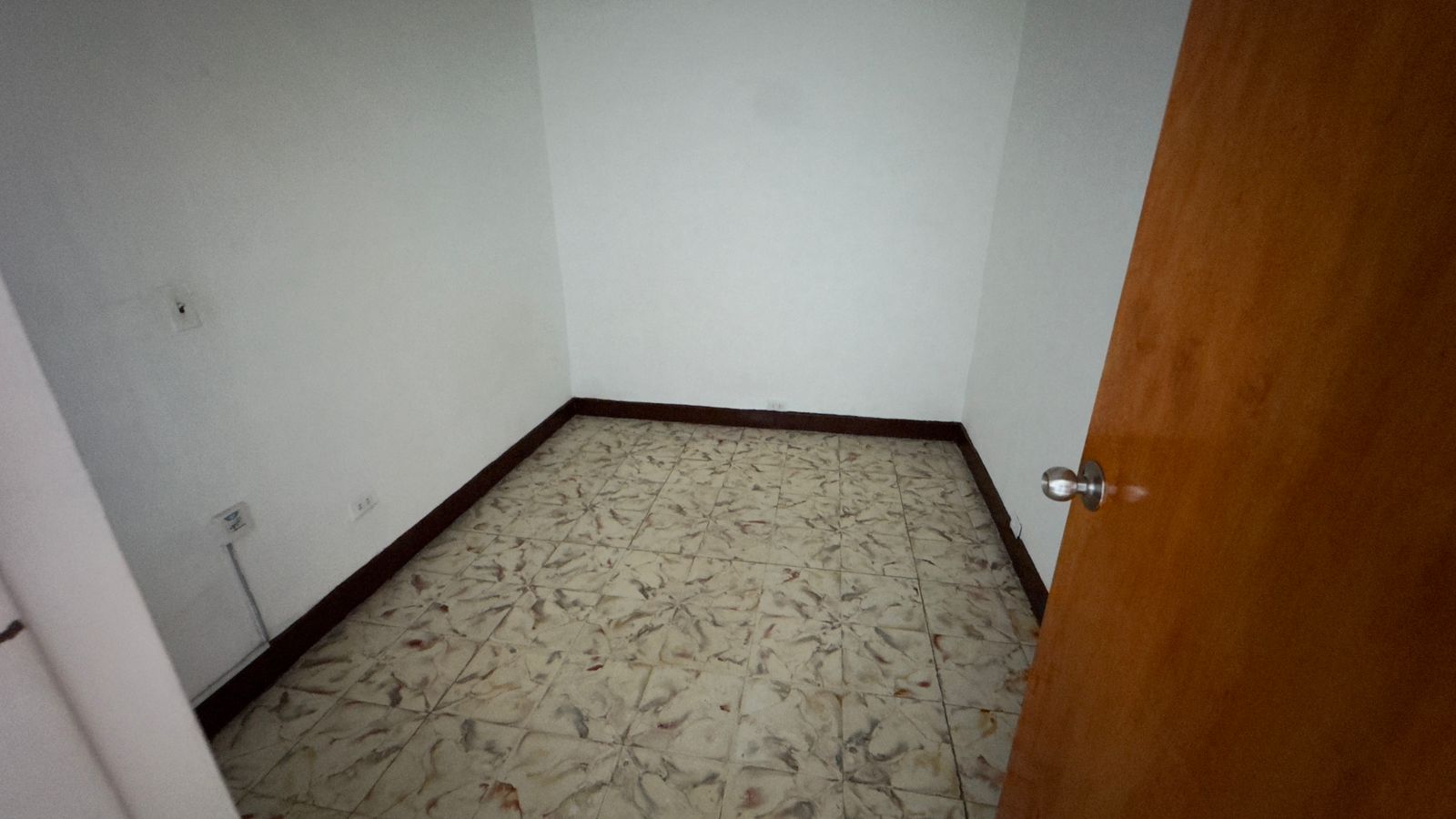 ARRIENDO APARTAMNTO EN SANTA LUCIA