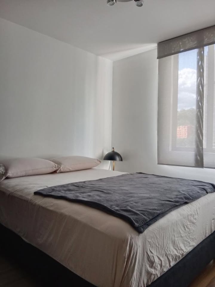 ARRIENDO APARTAMENTO EN LAURELES