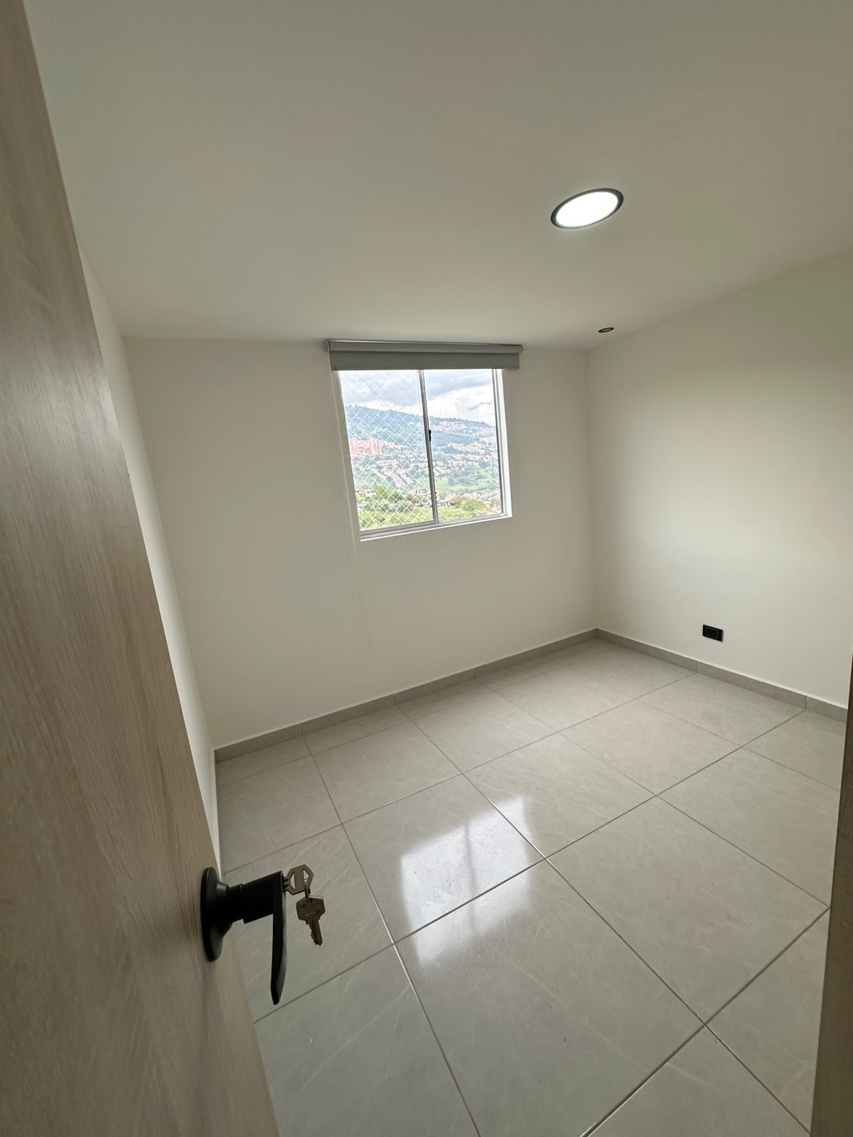 VENDO APARTAMENTO EN CALASANZ PARTE ALTA